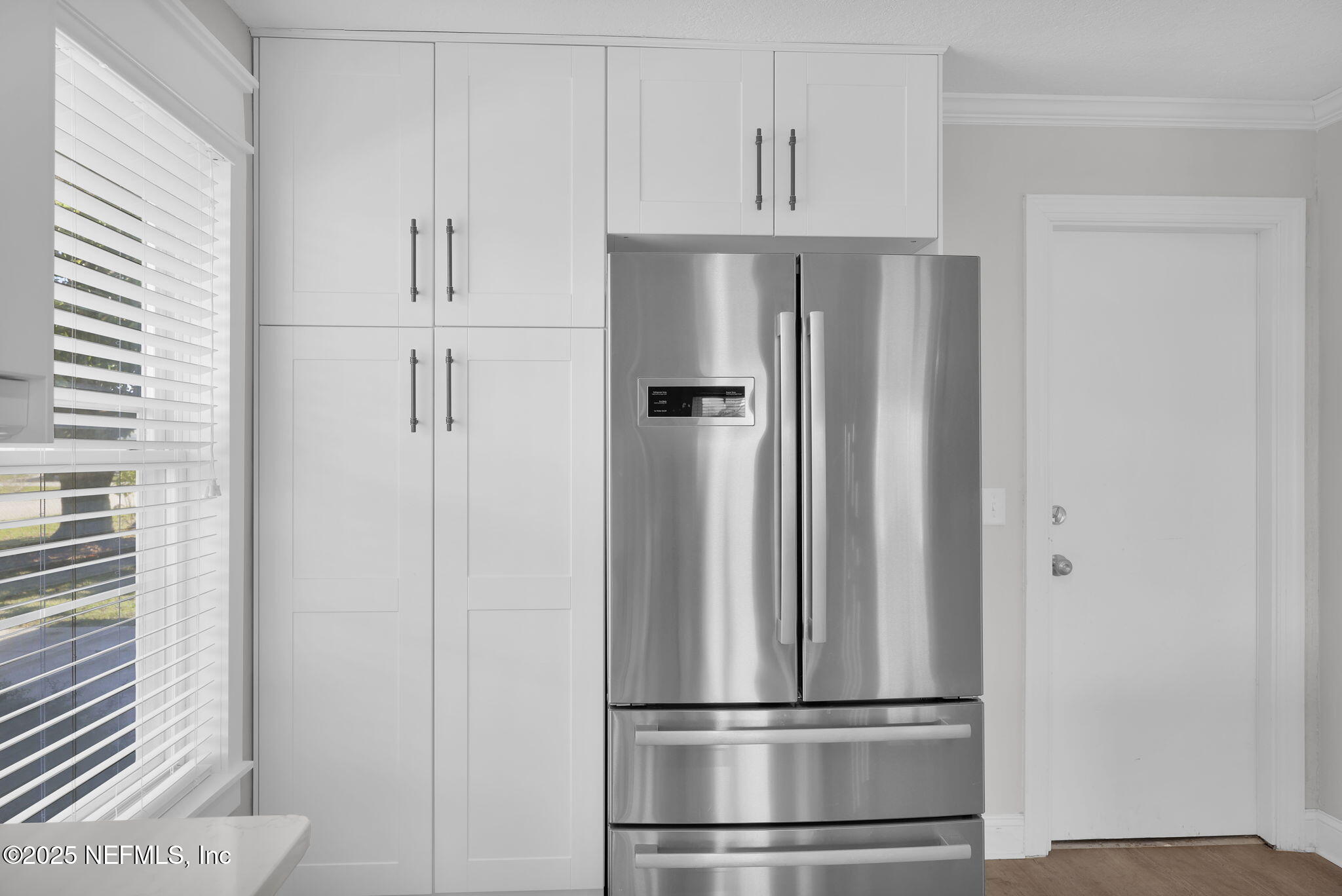 58 DOLPHIN Boulevard E