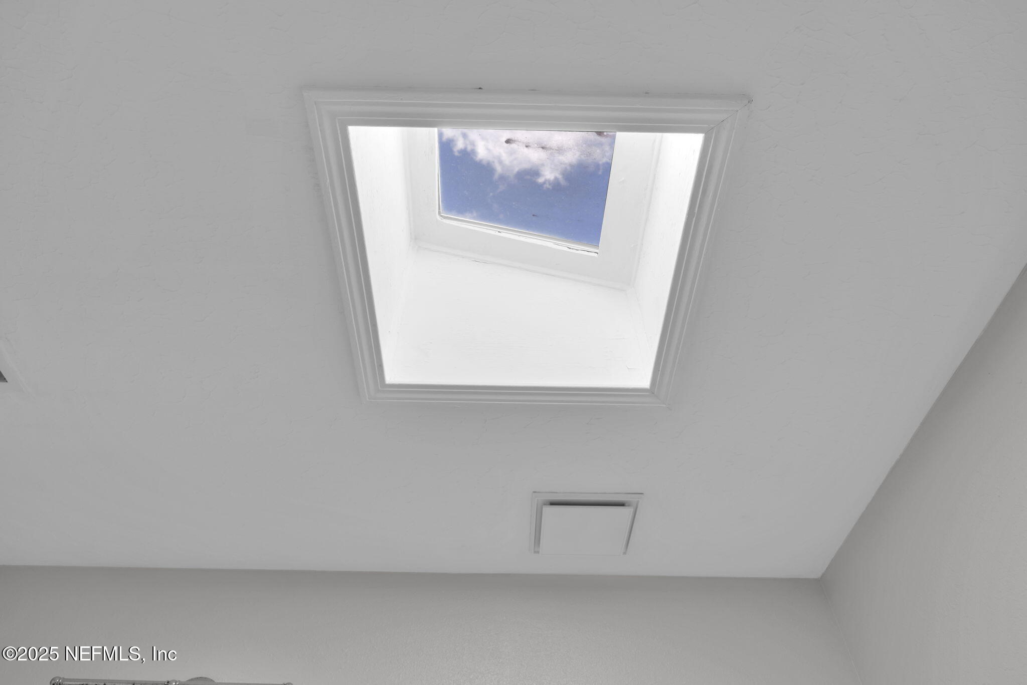 58 DOLPHIN Boulevard E