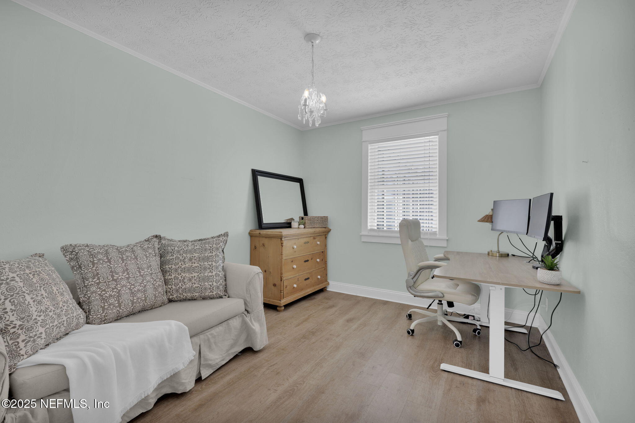 58 DOLPHIN Boulevard E