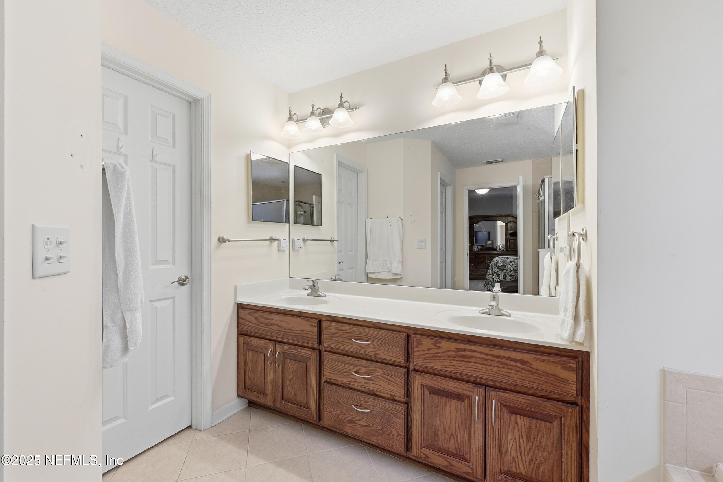 5193 COUNTY ROAD 209 S