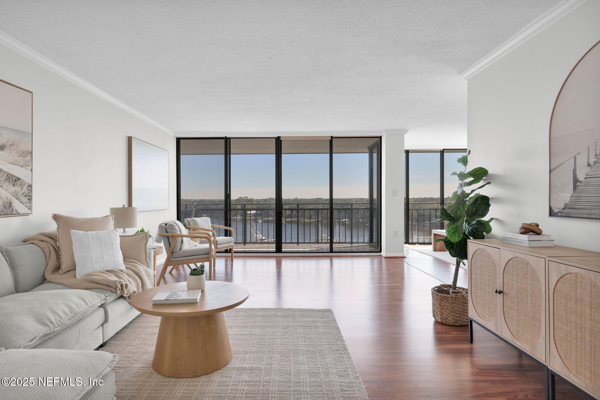 4401 LAKESIDE Drive 1204