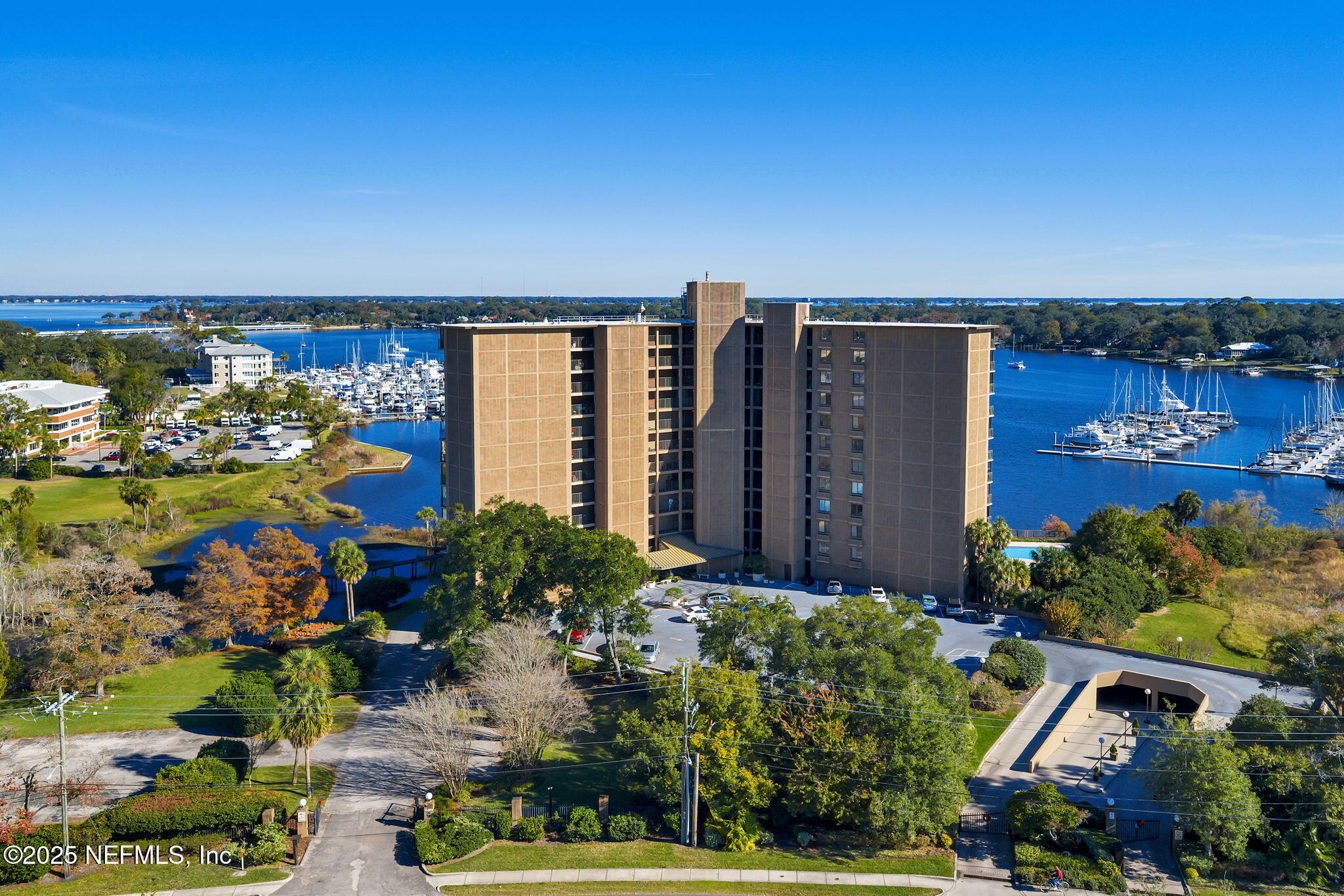 4401 LAKESIDE Drive 1204