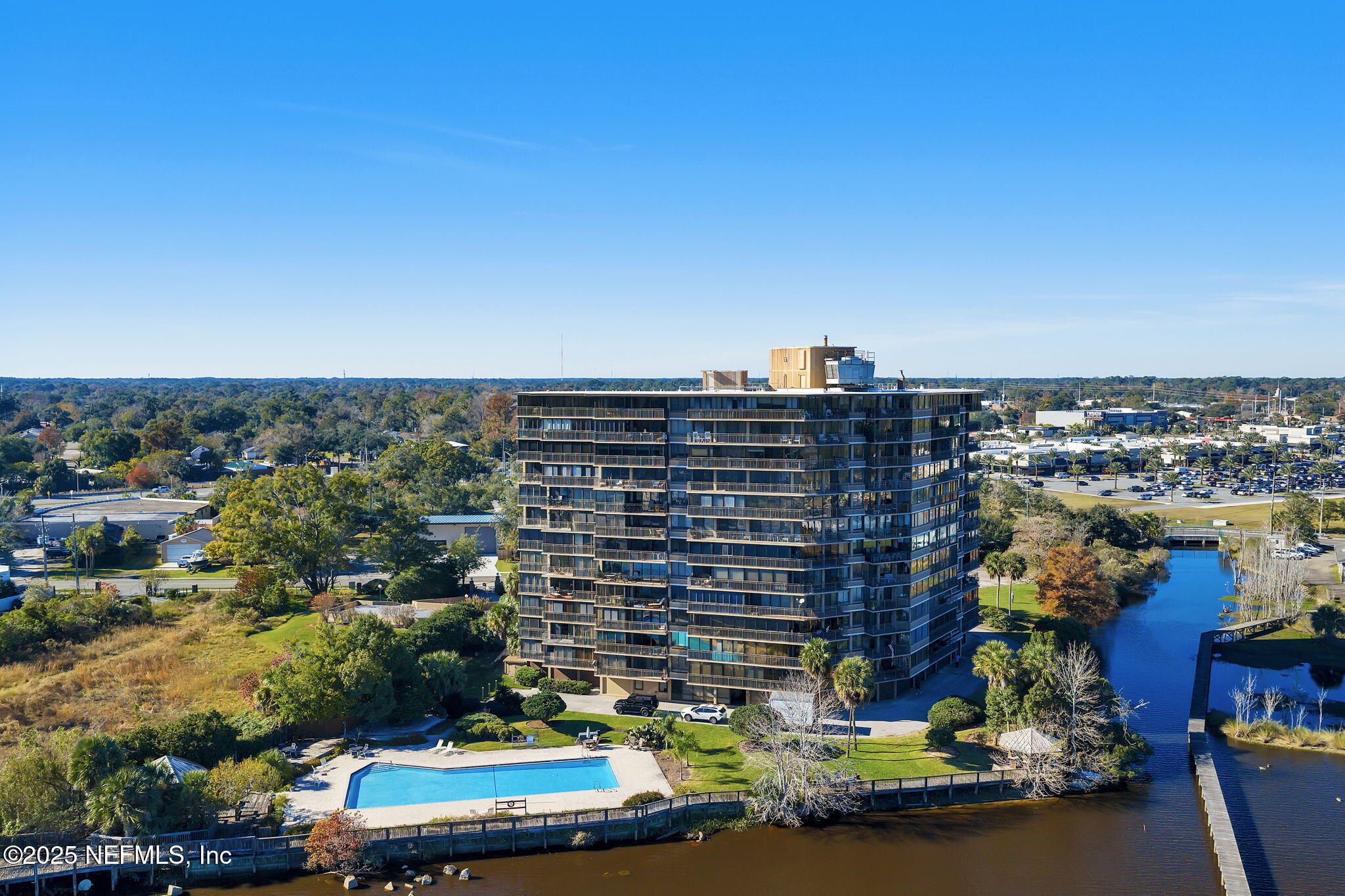 4401 LAKESIDE Drive 1204