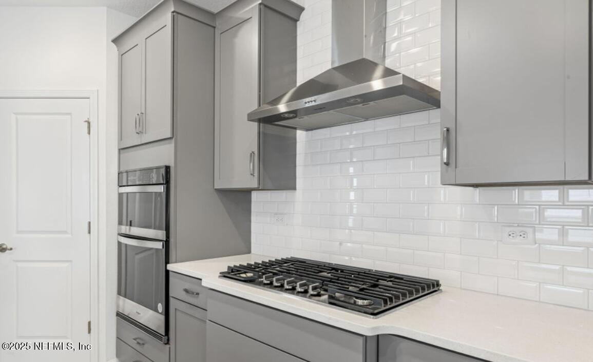 81 RIPPLE Road, St. Johns