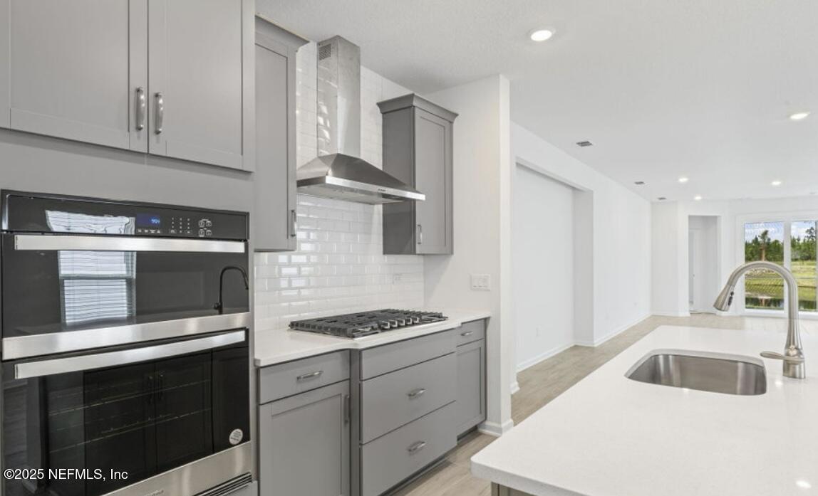 81 RIPPLE Road, St. Johns