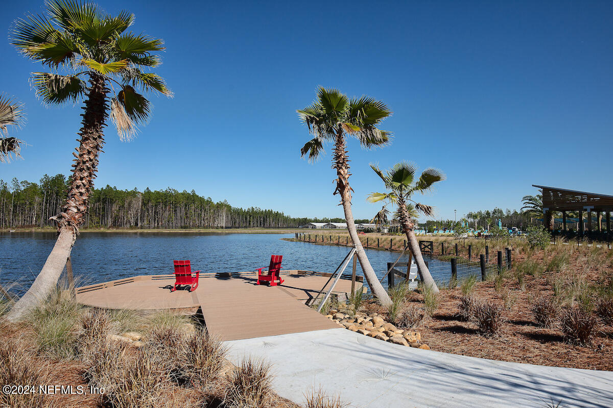 323 SAWGRASS Drive