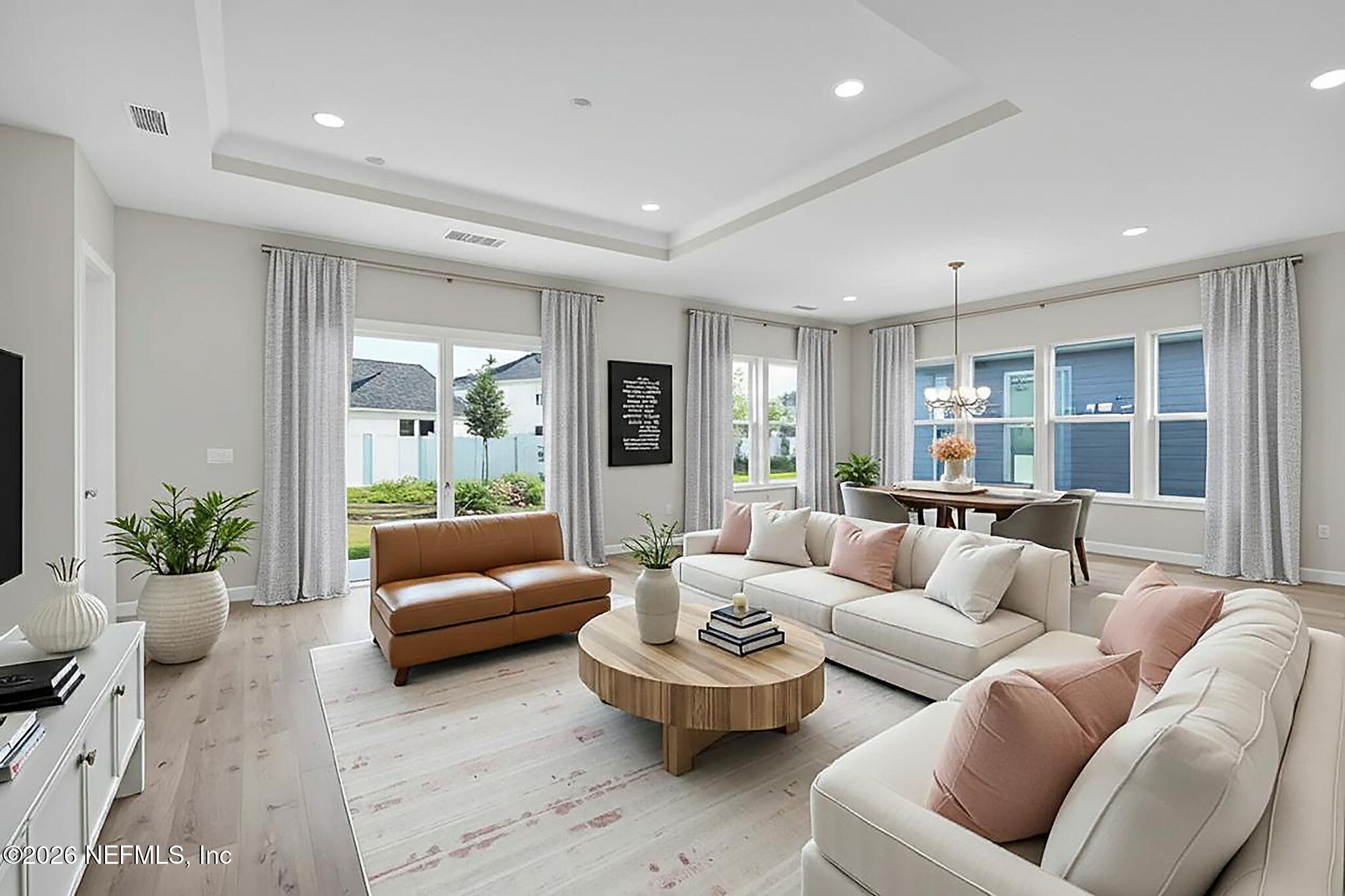 323 SAWGRASS Drive