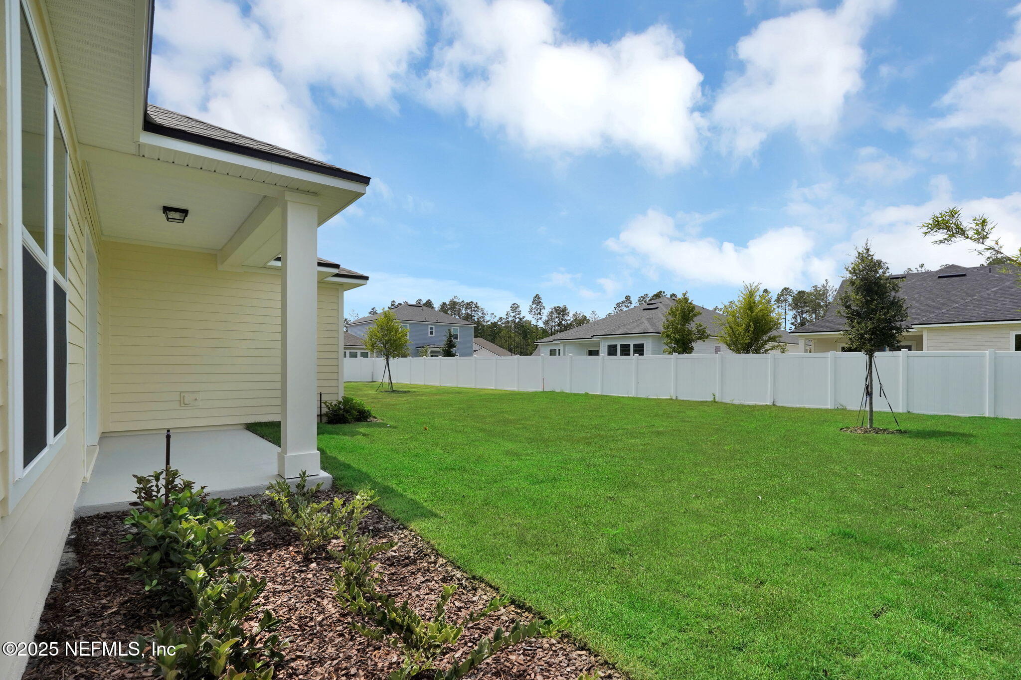 323 SAWGRASS Drive