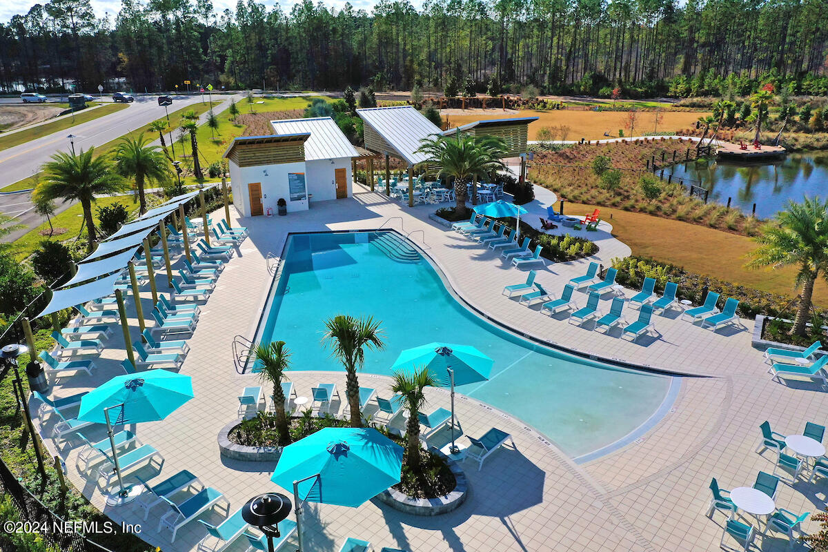 323 SAWGRASS Drive