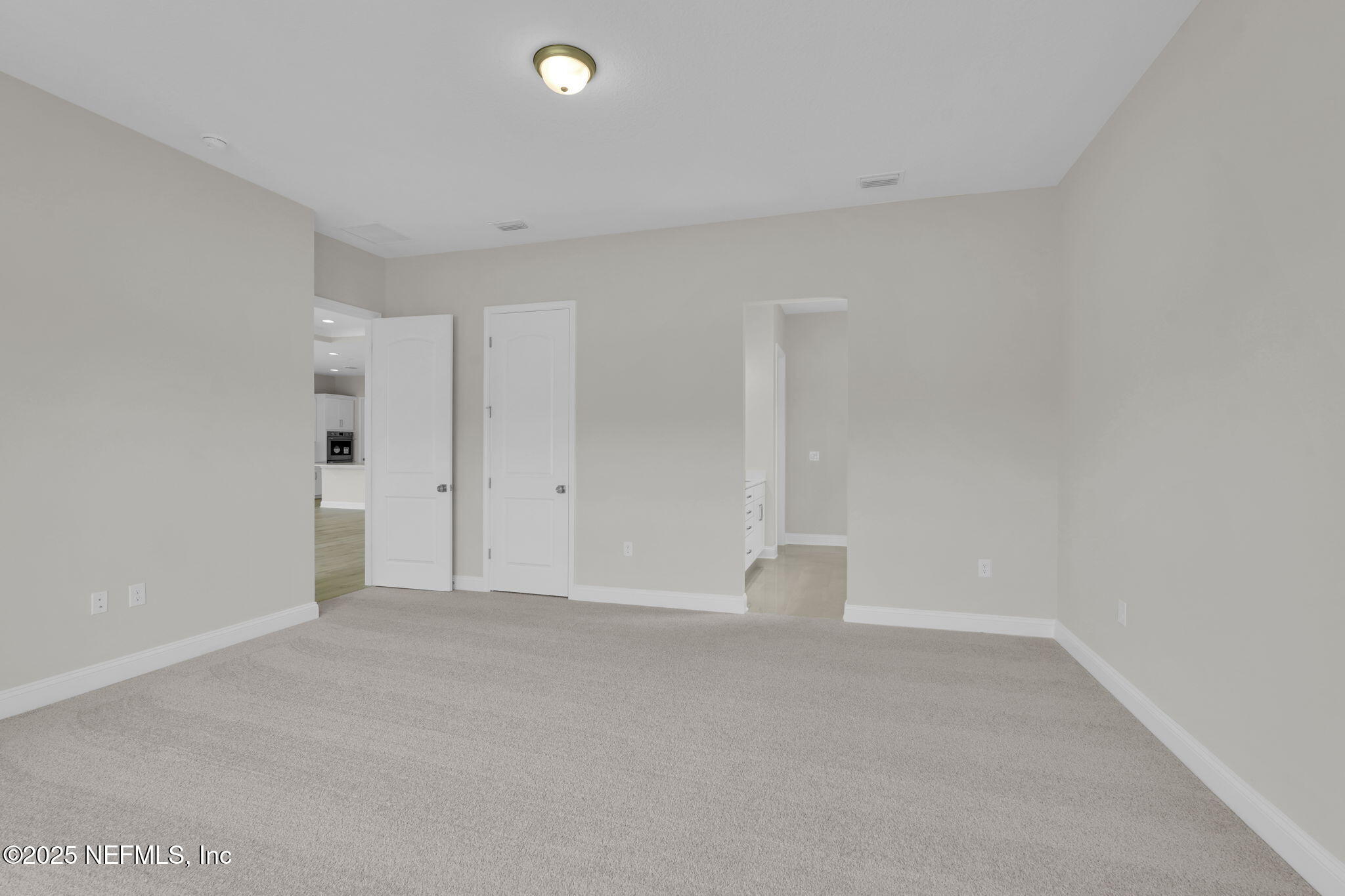 323 SAWGRASS Drive