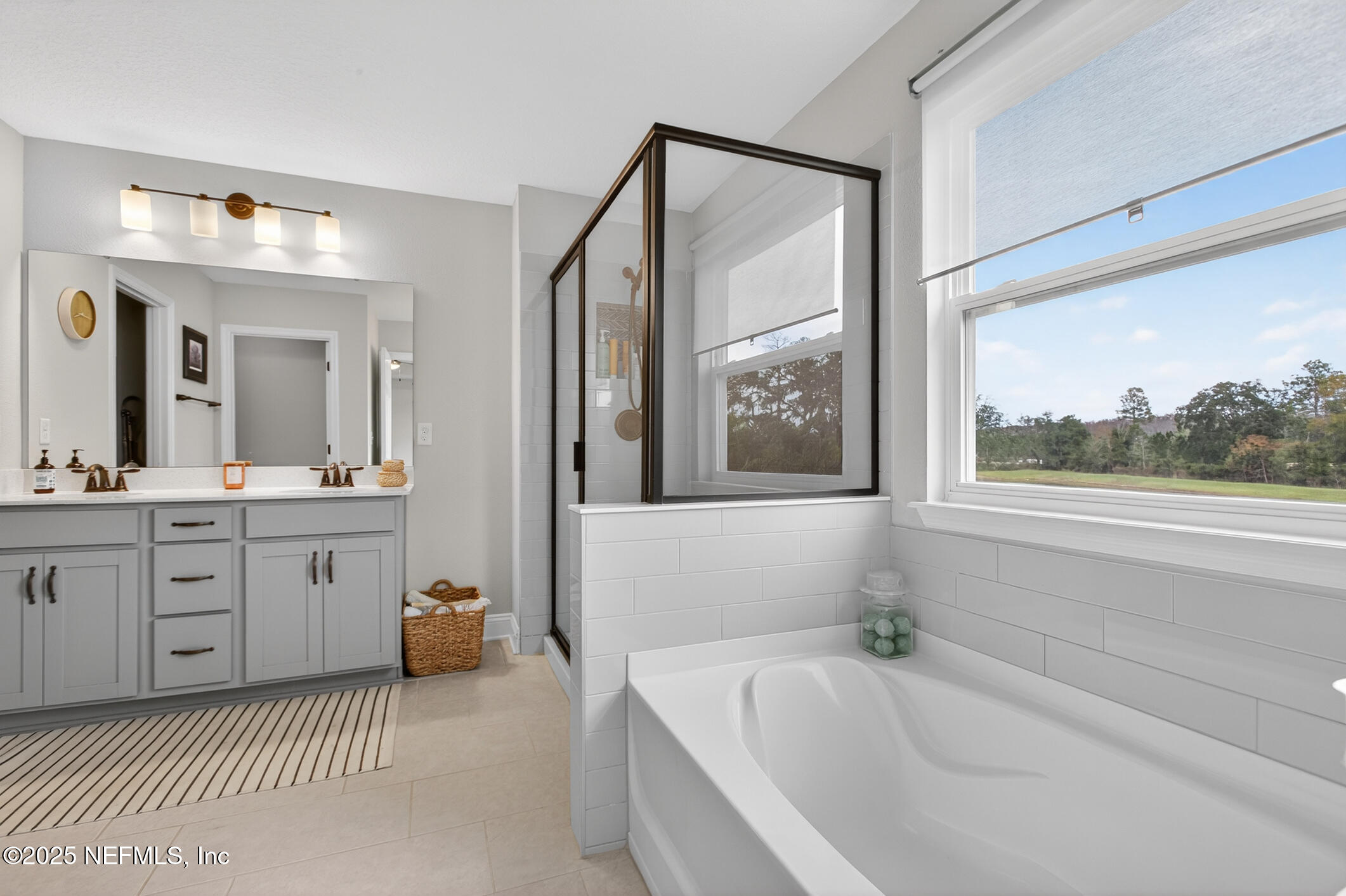 13659 HOLSINGER Boulevard