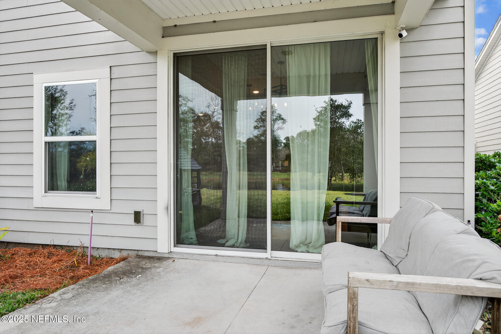 13659 HOLSINGER Boulevard