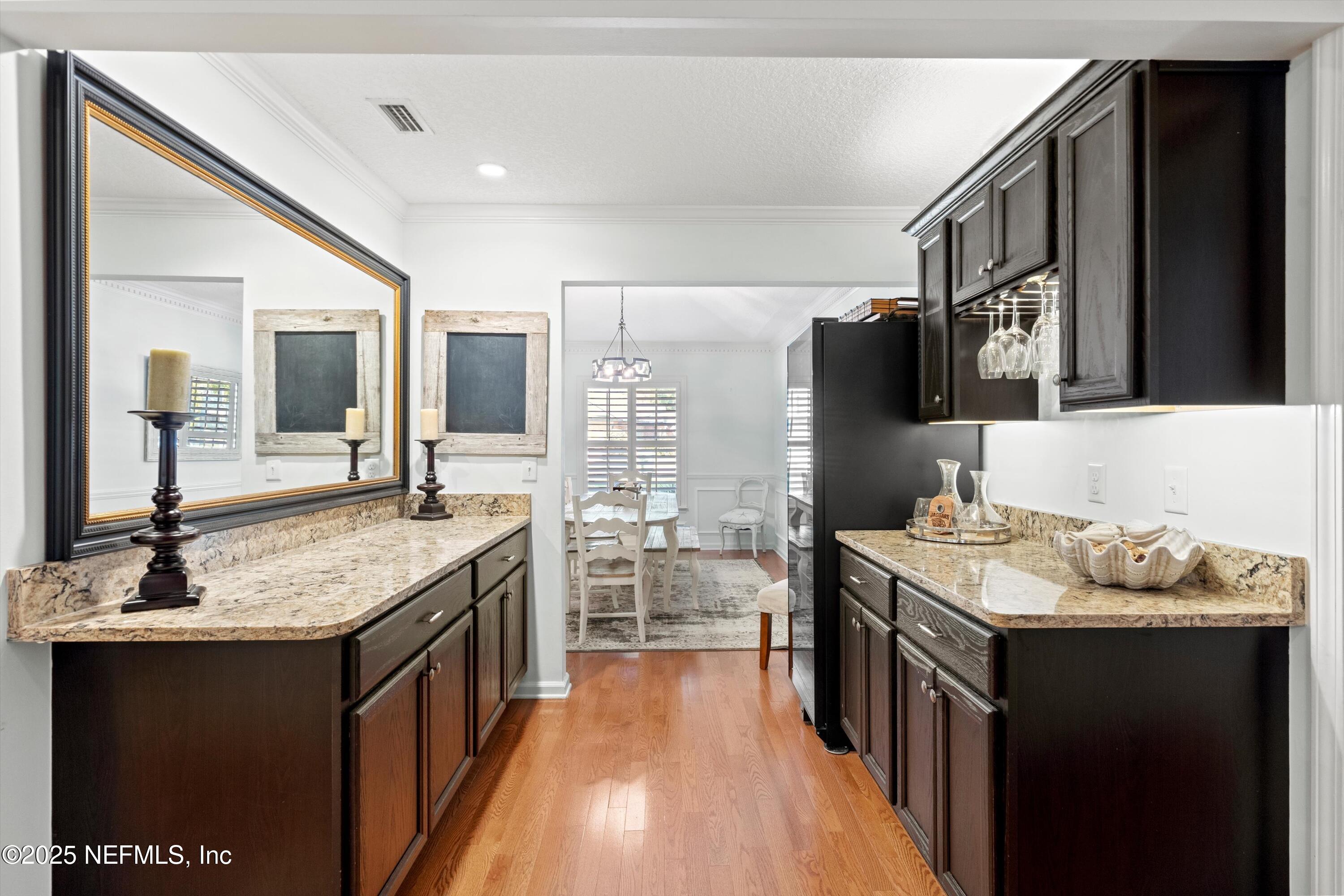 1344 WILLOW OAKS Drive S