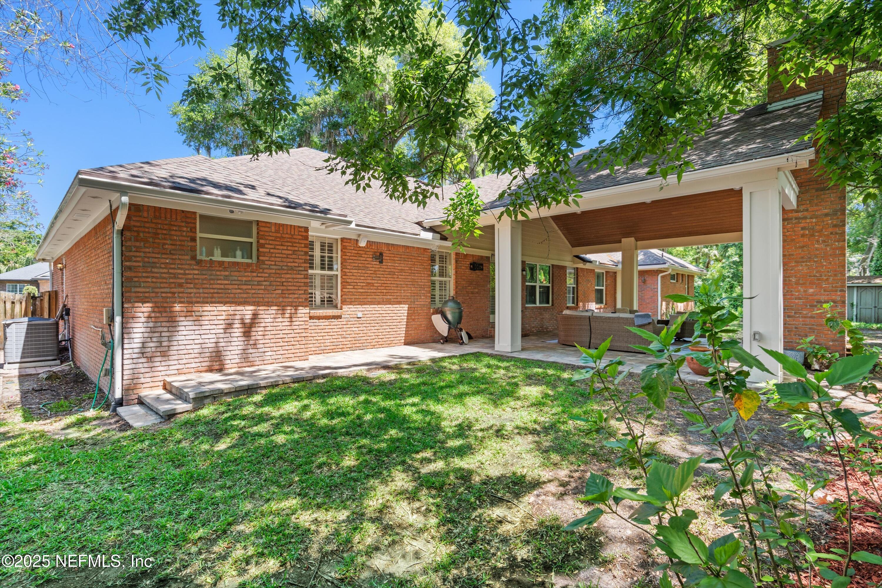 1344 WILLOW OAKS Drive S