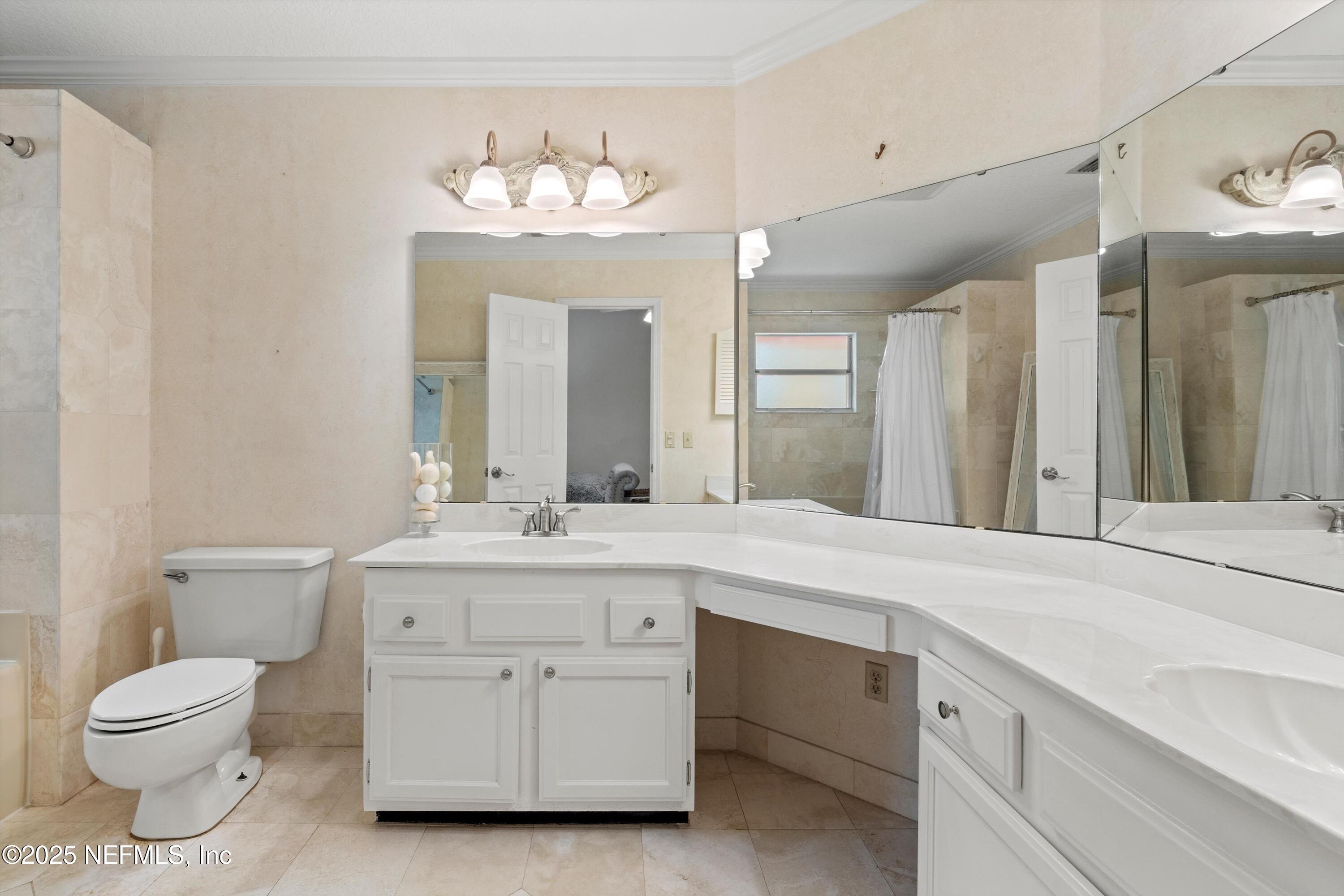 1344 WILLOW OAKS Drive S