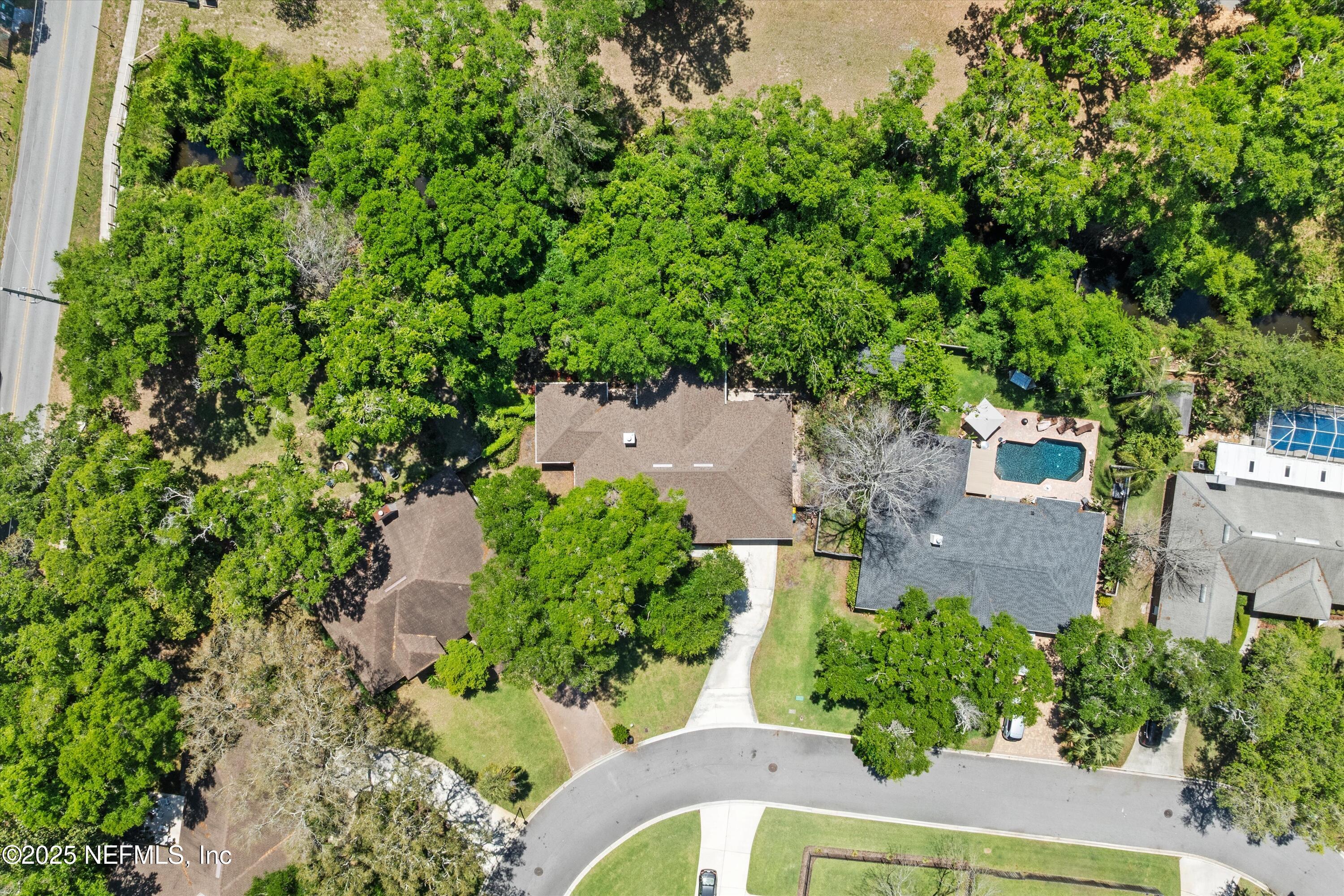 1344 WILLOW OAKS Drive S