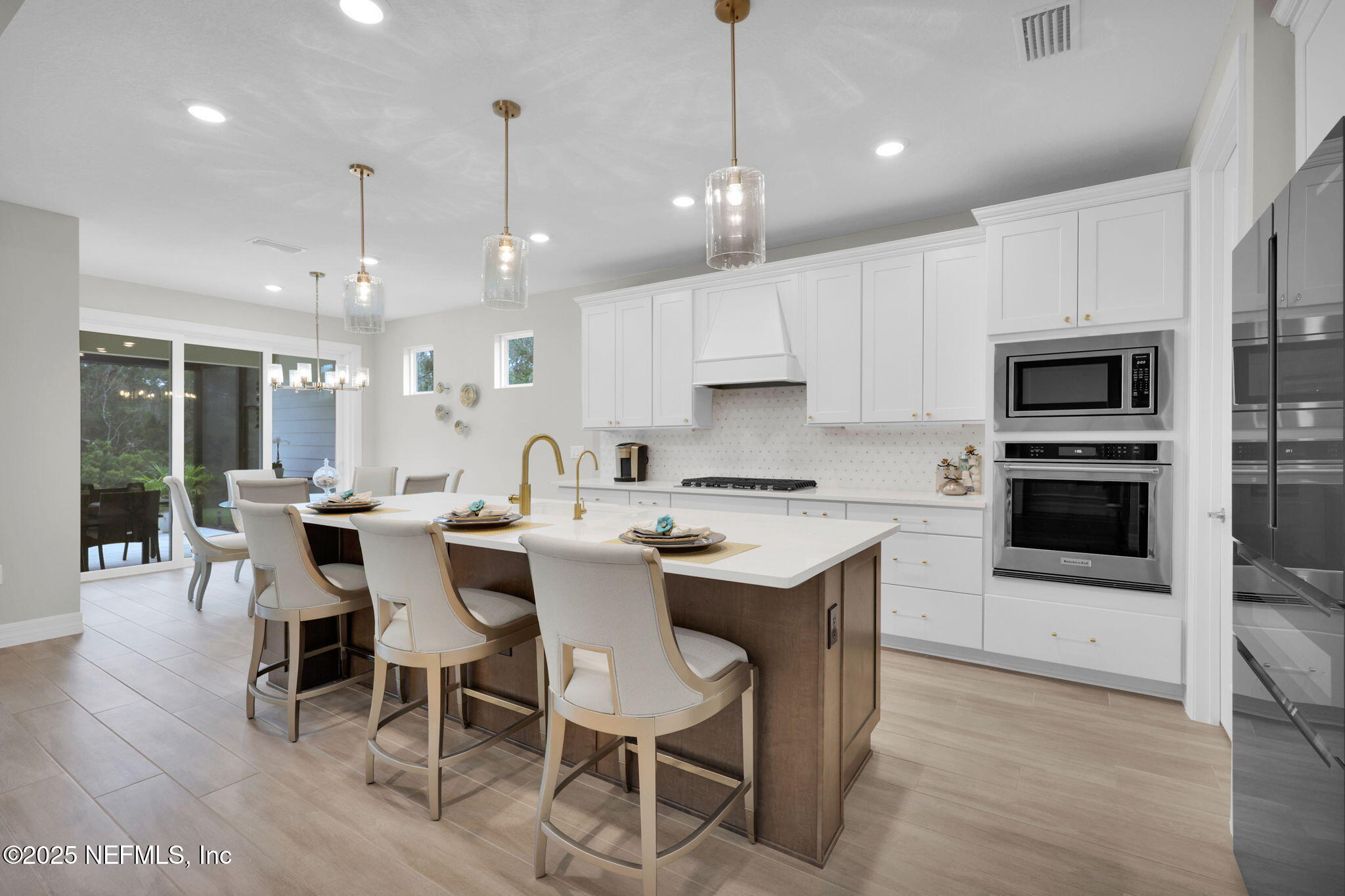 576 TIMBER LIGHT Trail