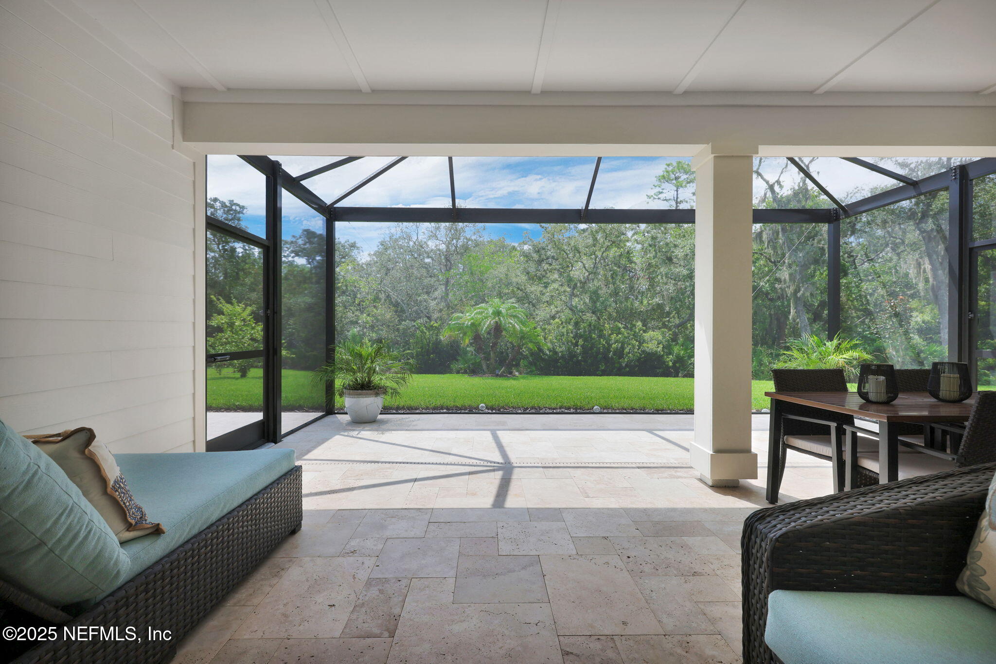 576 TIMBER LIGHT Trail