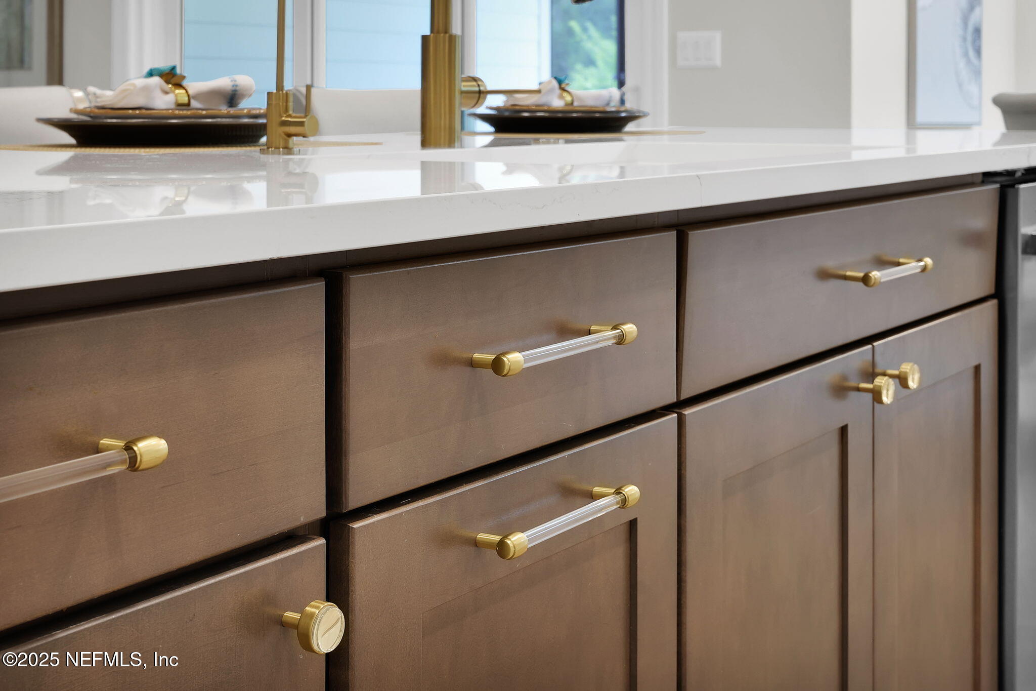 576 TIMBER LIGHT Trail