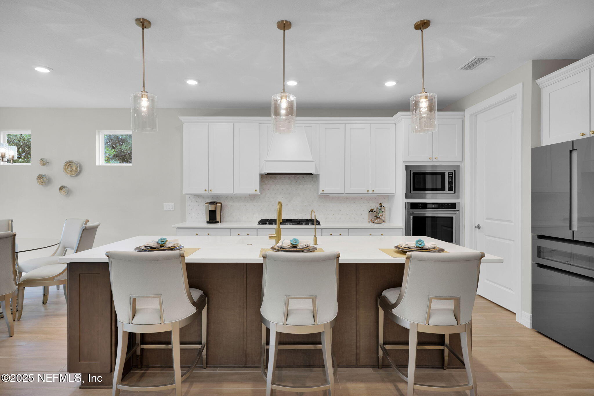 576 TIMBER LIGHT Trail