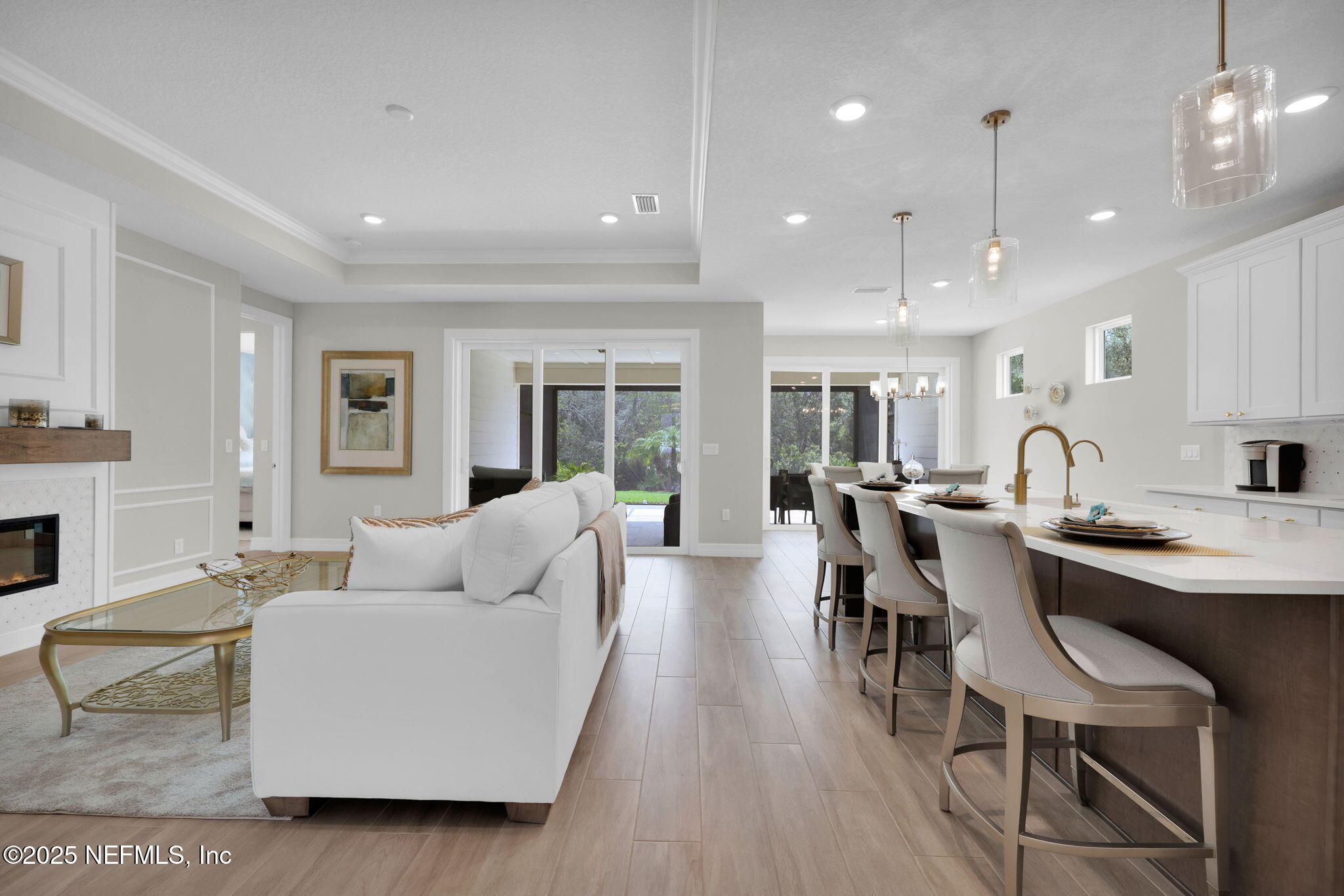 576 TIMBER LIGHT Trail