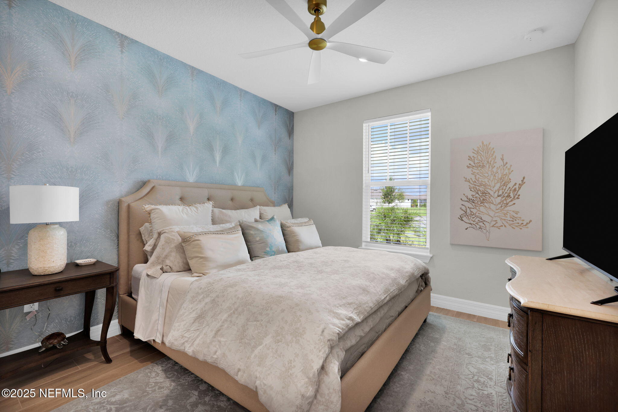 576 TIMBER LIGHT Trail