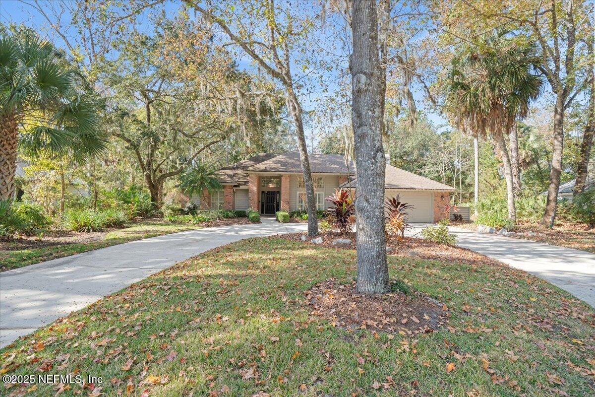 7007 CYPRESS BRIDGE Drive N