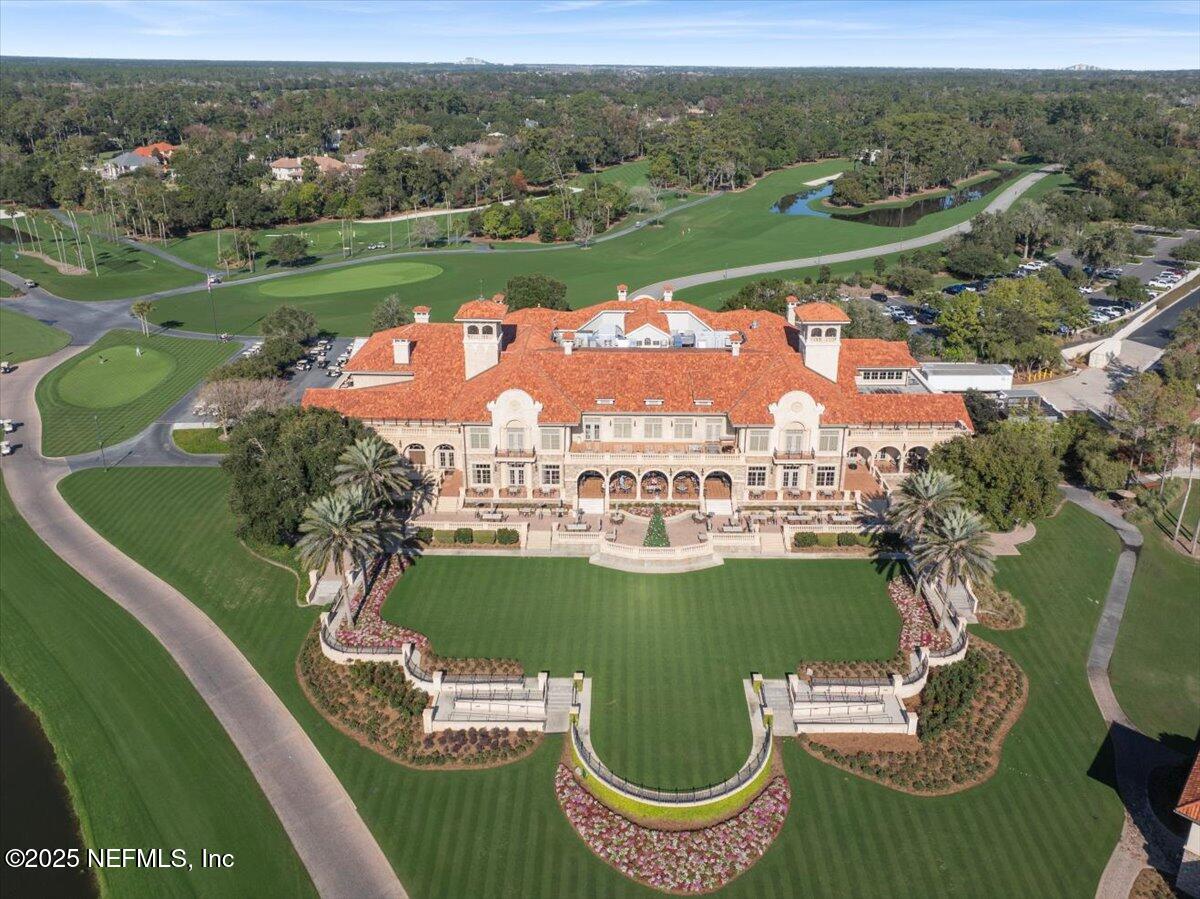 7007 CYPRESS BRIDGE Drive N