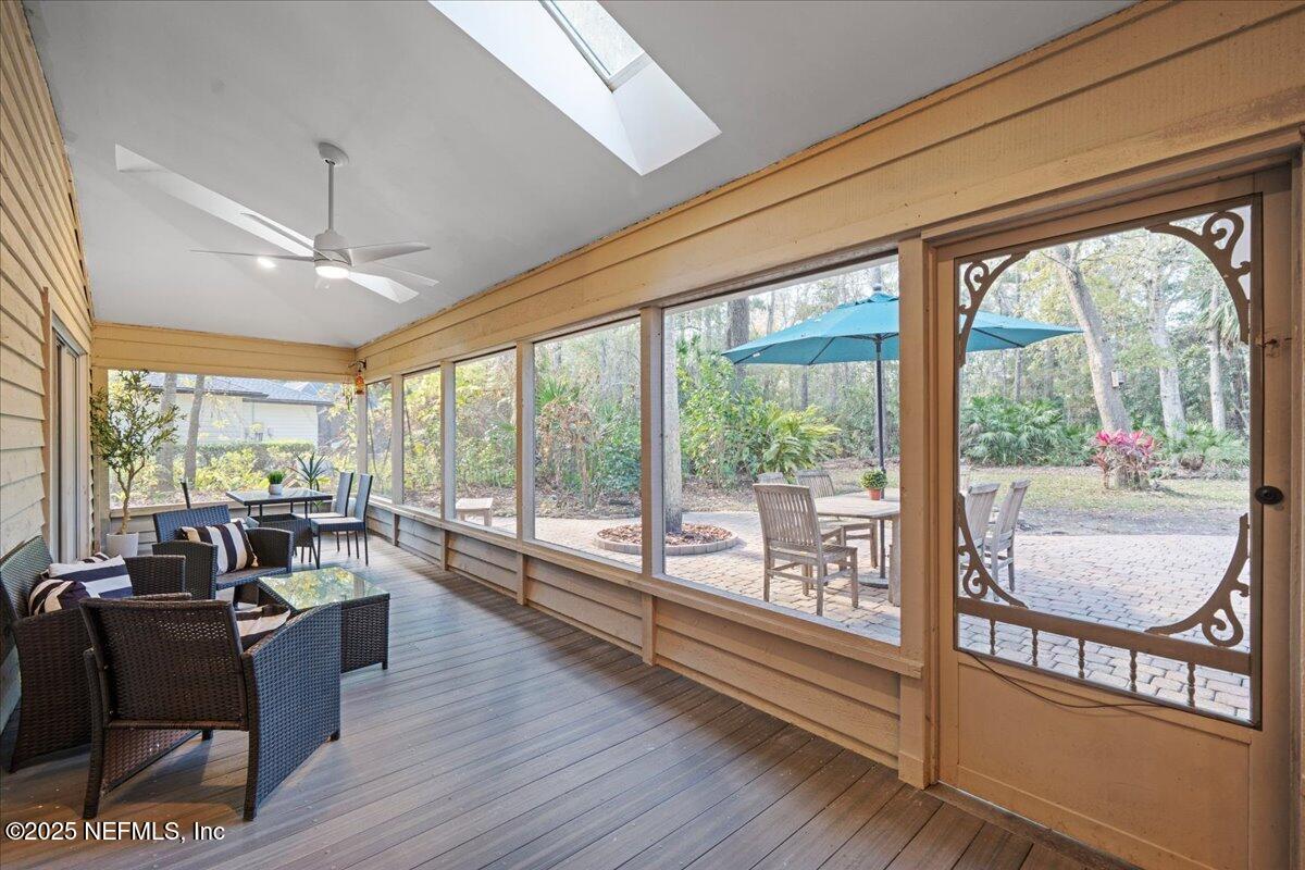 7007 CYPRESS BRIDGE Drive N