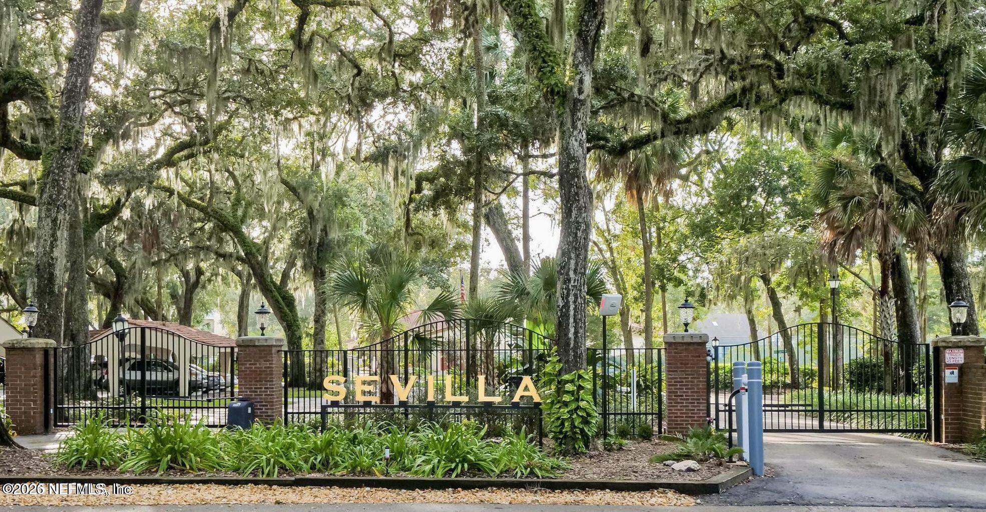 1820 SEVILLA Boulevard 205