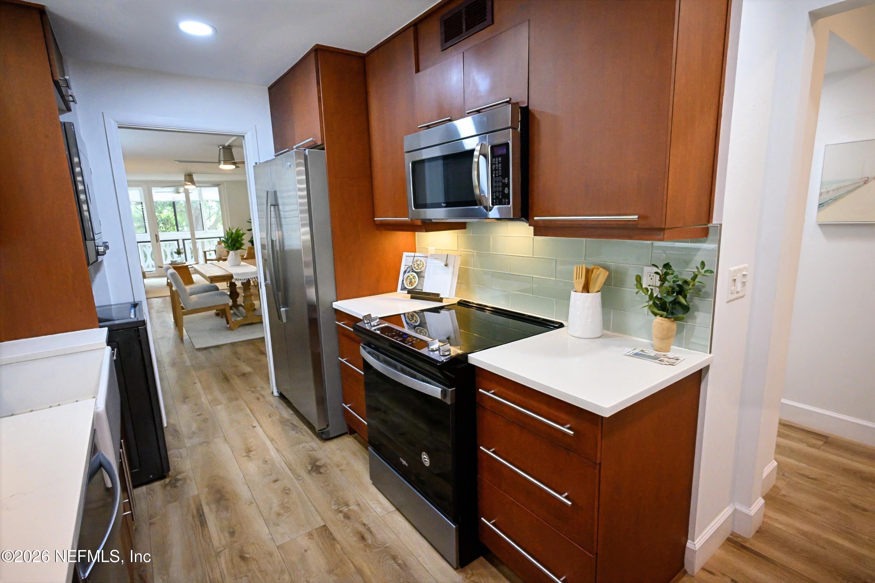 1820 SEVILLA Boulevard 205