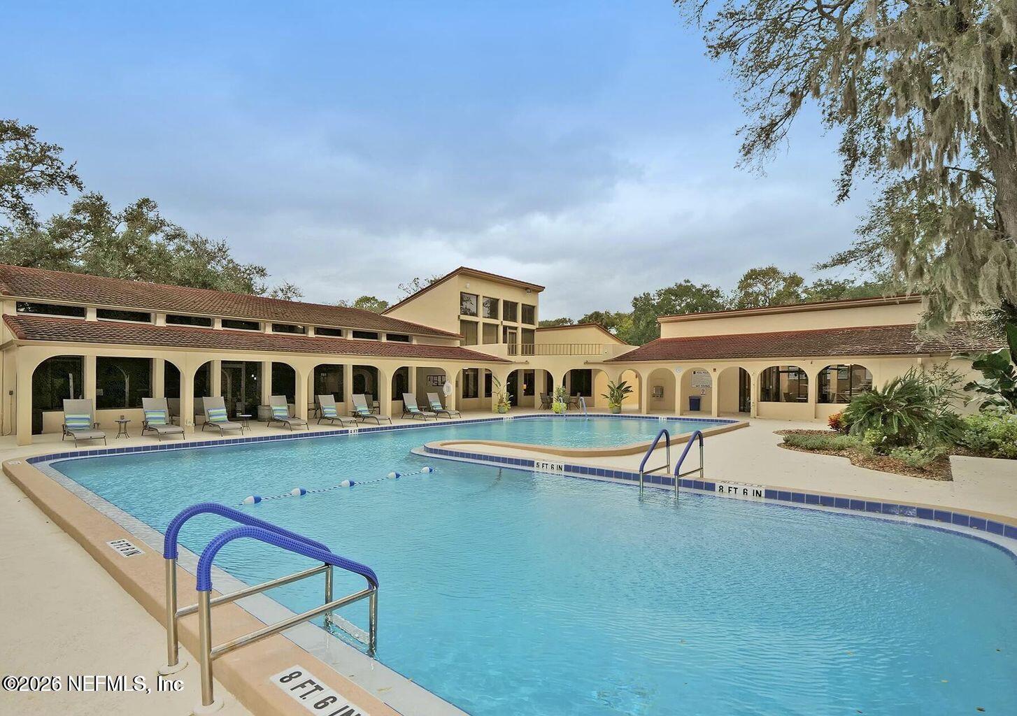 1820 SEVILLA Boulevard 205