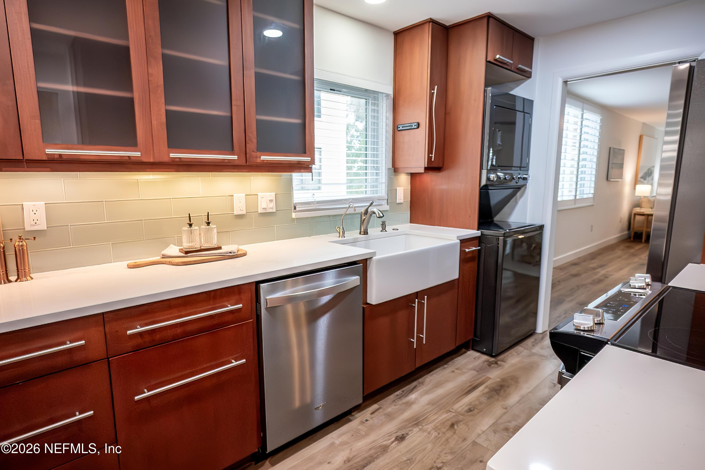 1820 SEVILLA Boulevard 205