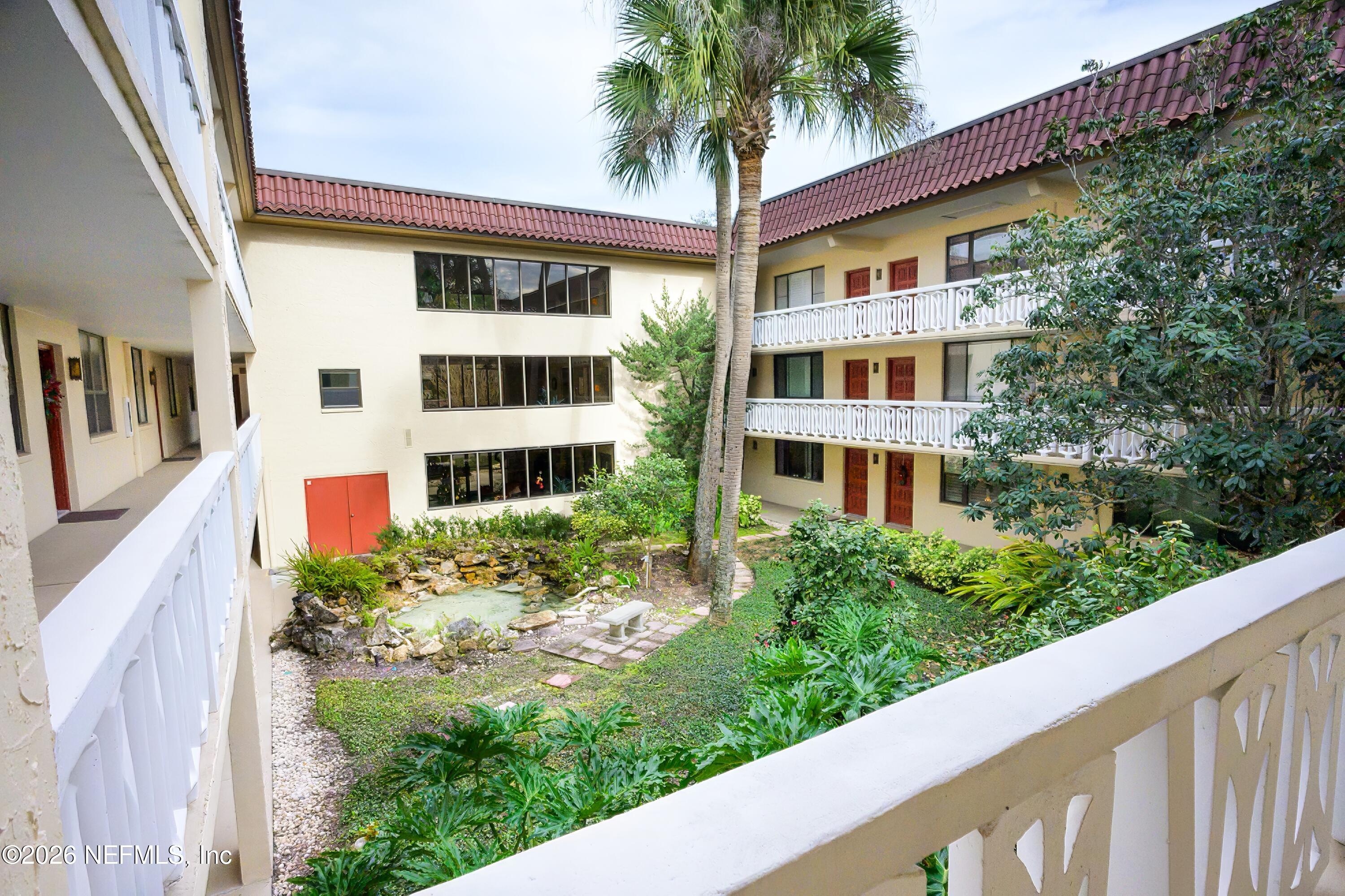 1820 SEVILLA Boulevard 205