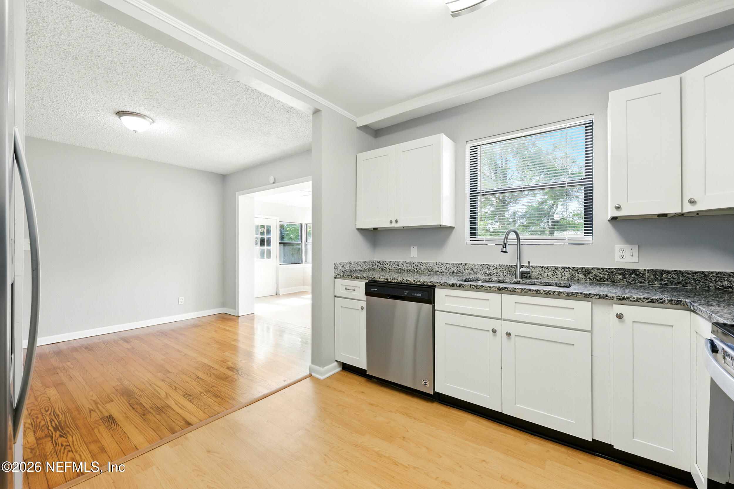 6552 SHADY OAK Drive