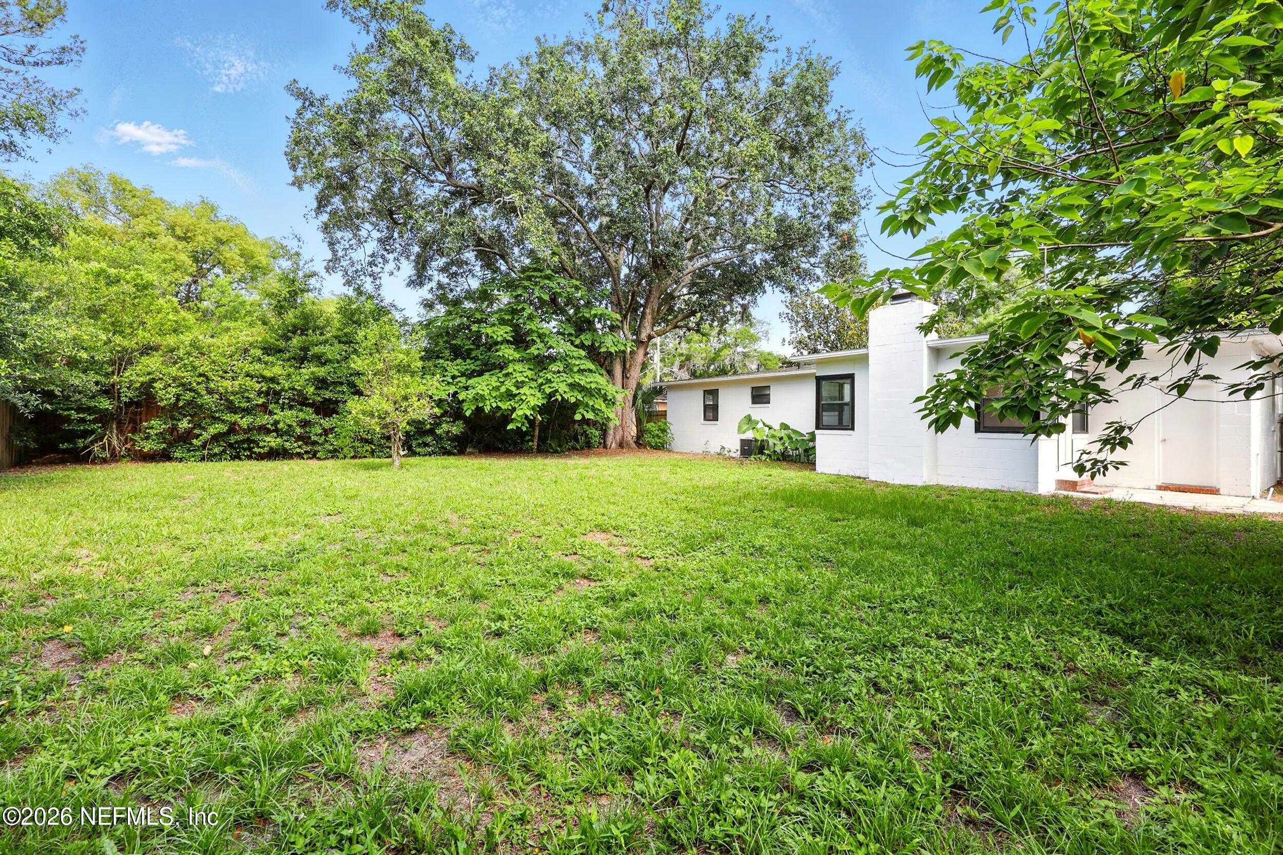 6552 SHADY OAK Drive