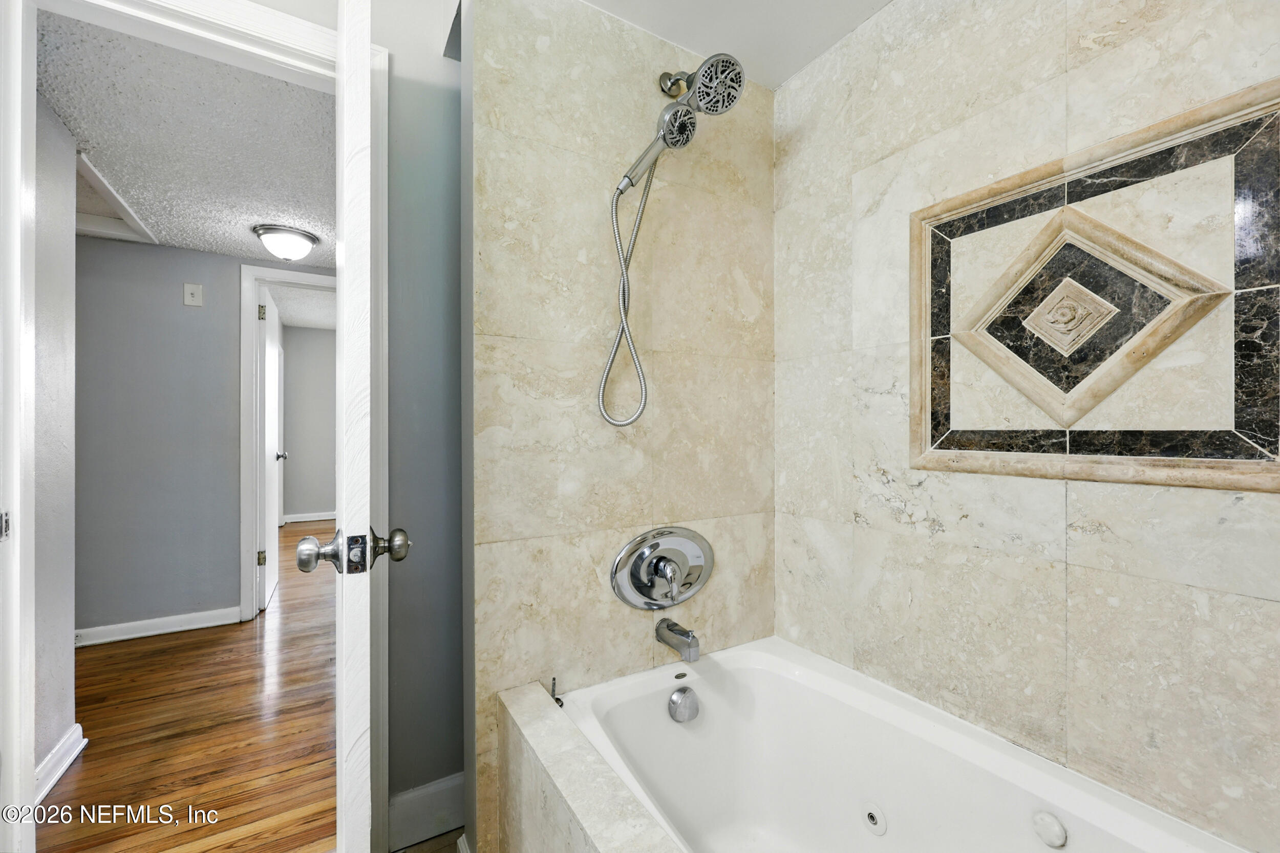 6552 SHADY OAK Drive