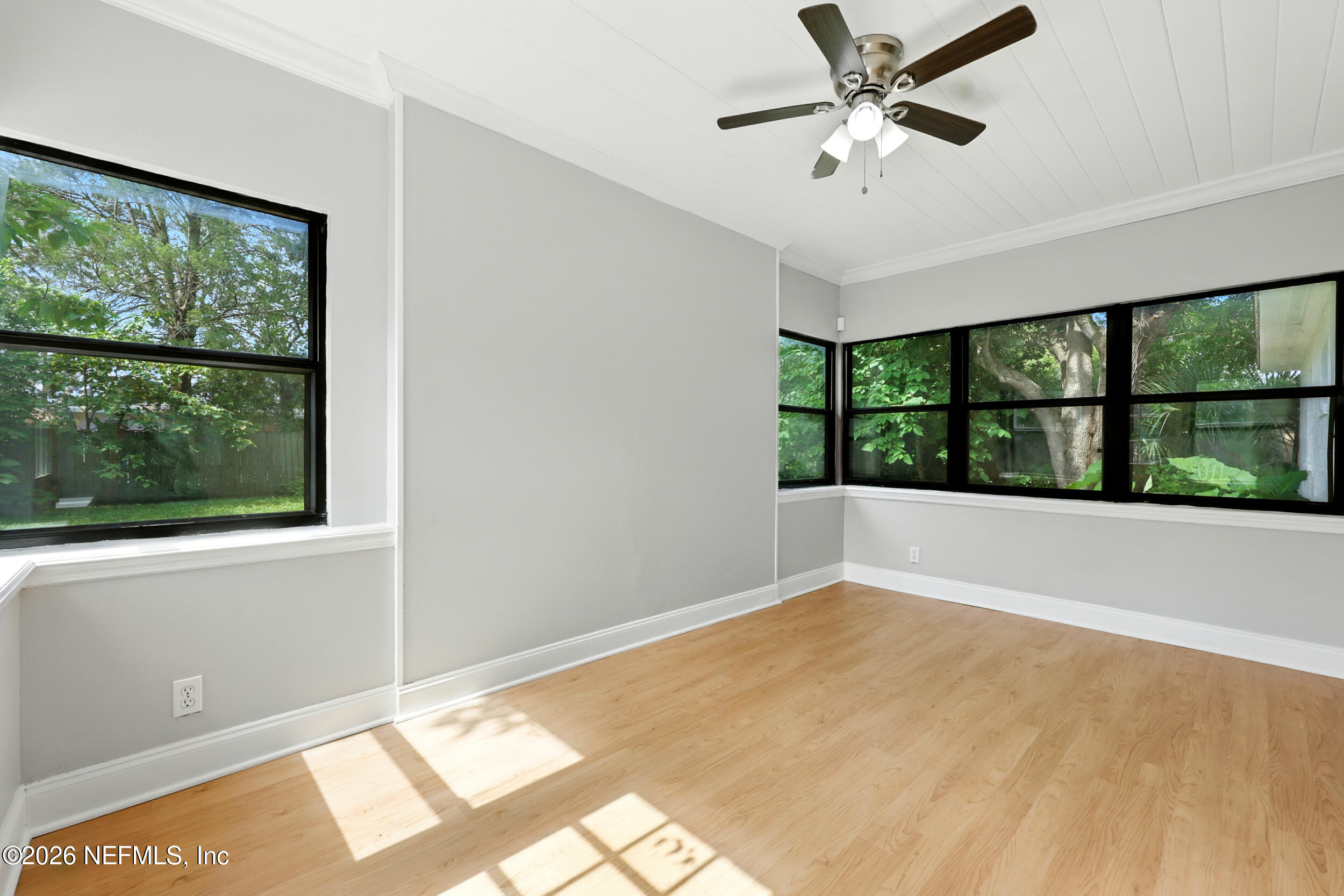 6552 SHADY OAK Drive