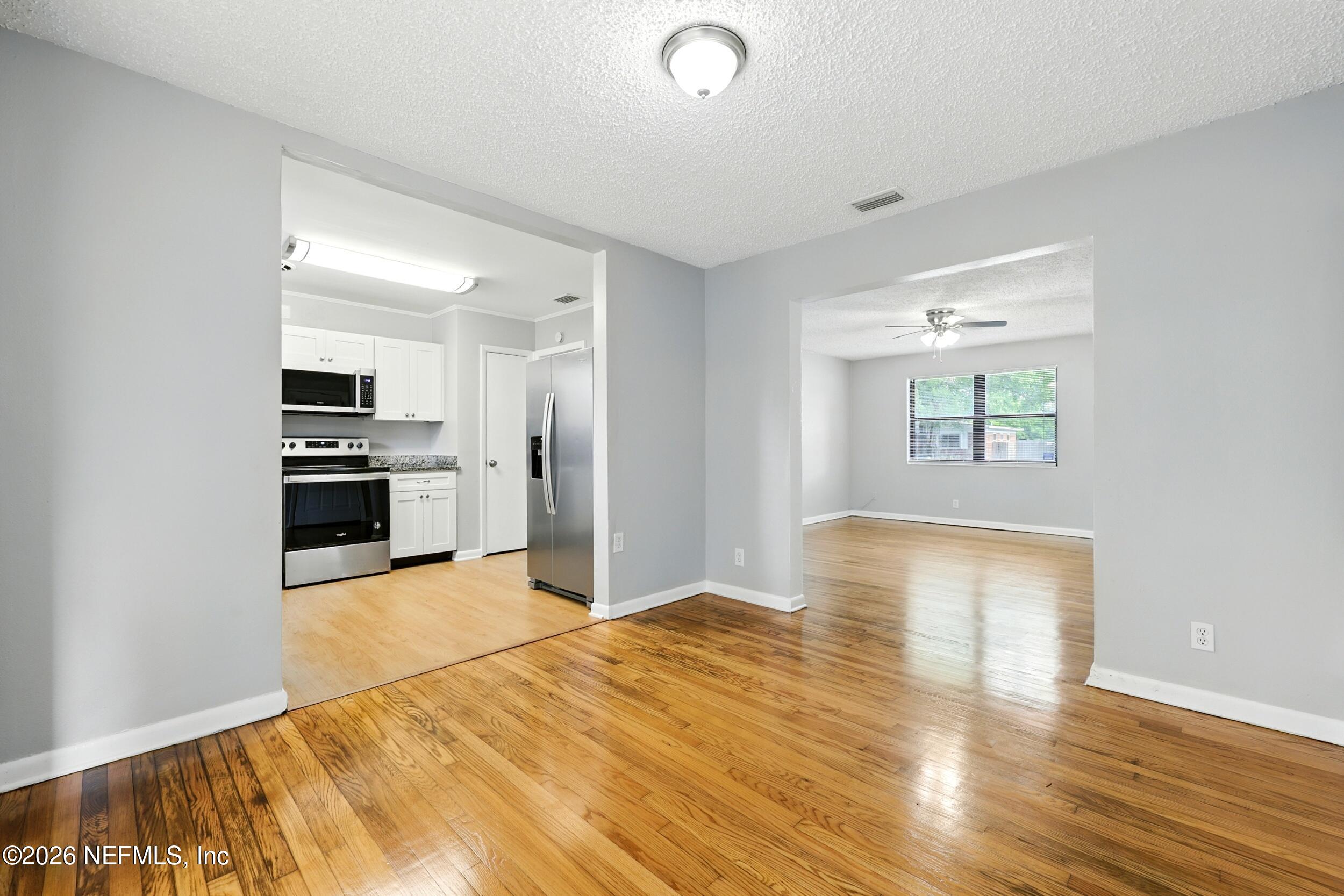 6552 SHADY OAK Drive