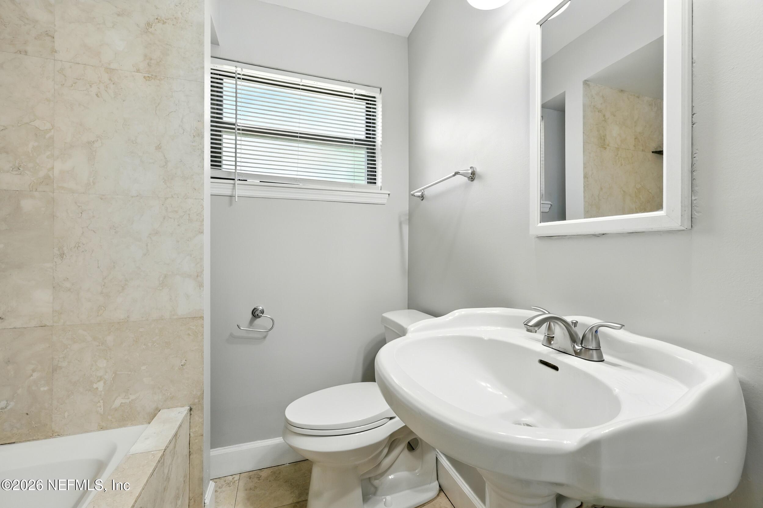 6552 SHADY OAK Drive