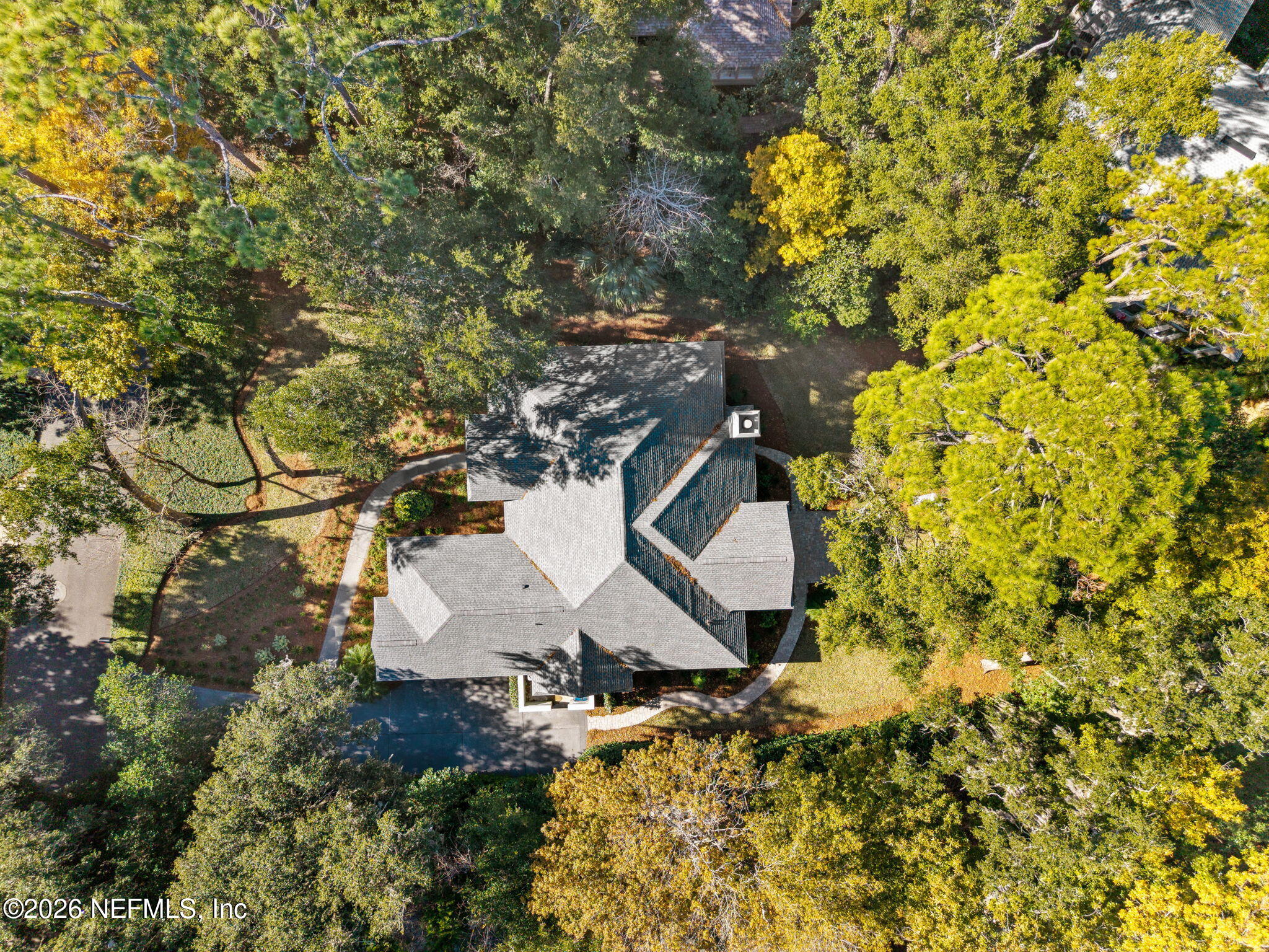 4 MOSS OAKS Drive