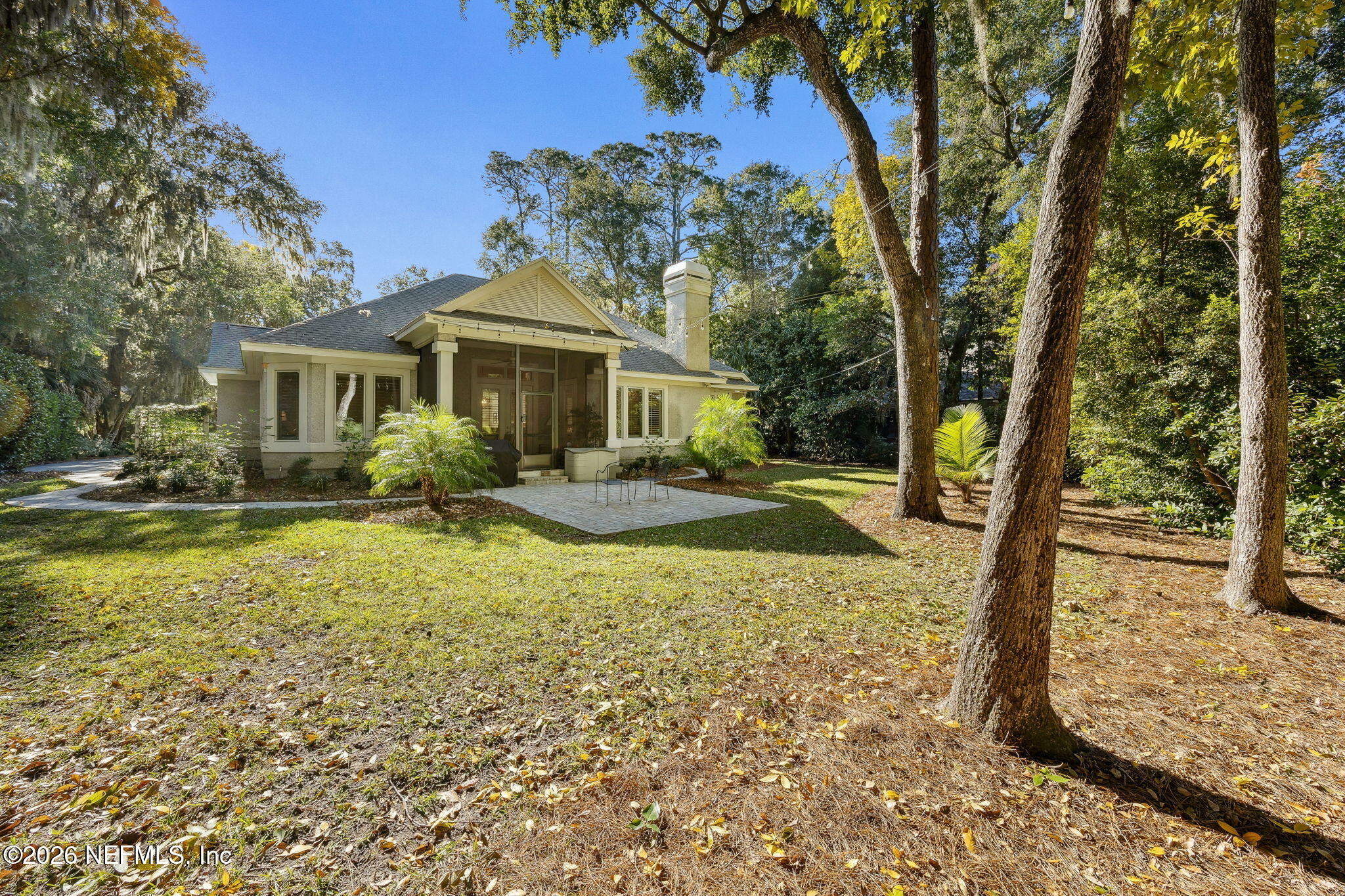 4 MOSS OAKS Drive