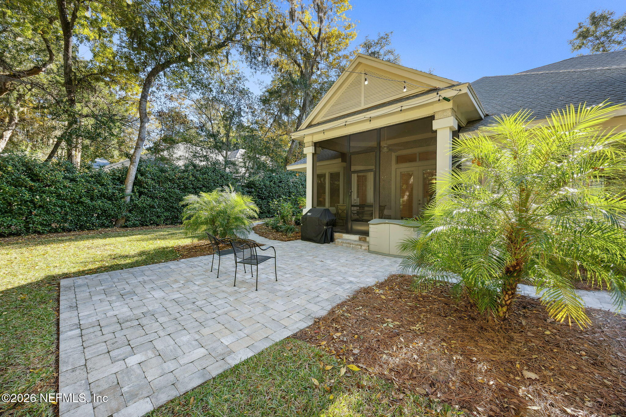 4 MOSS OAKS Drive