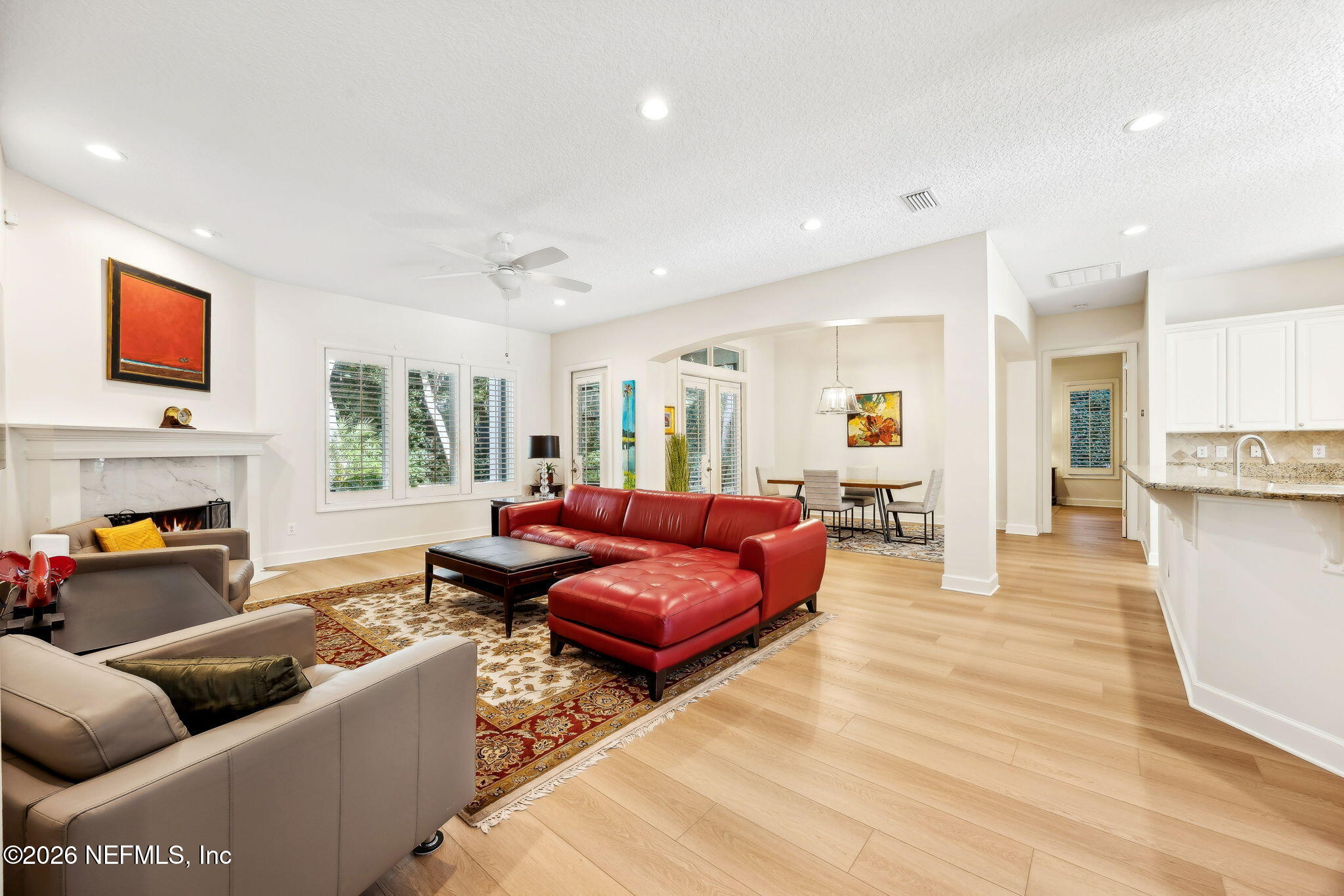 4 MOSS OAKS Drive