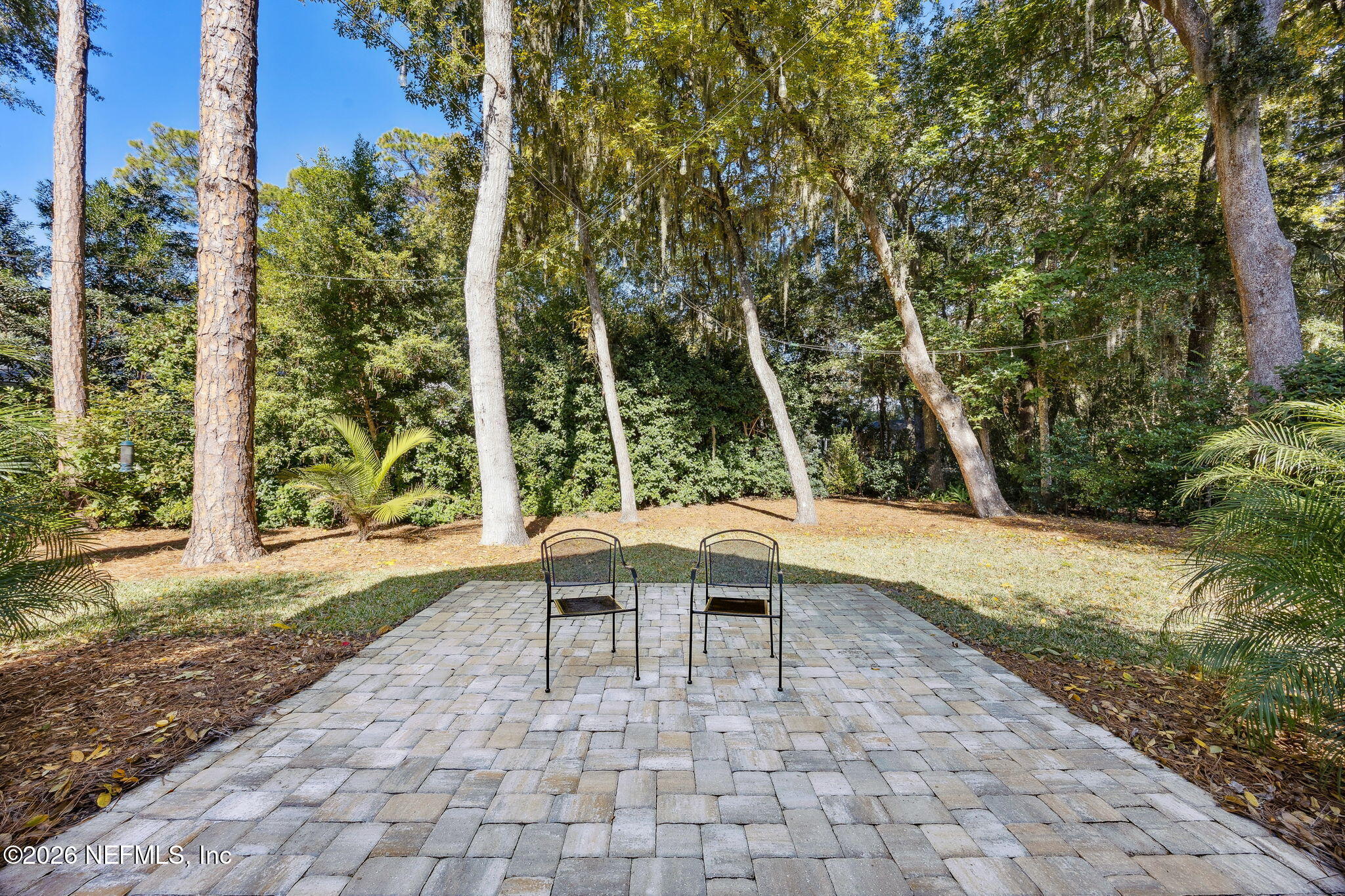4 MOSS OAKS Drive