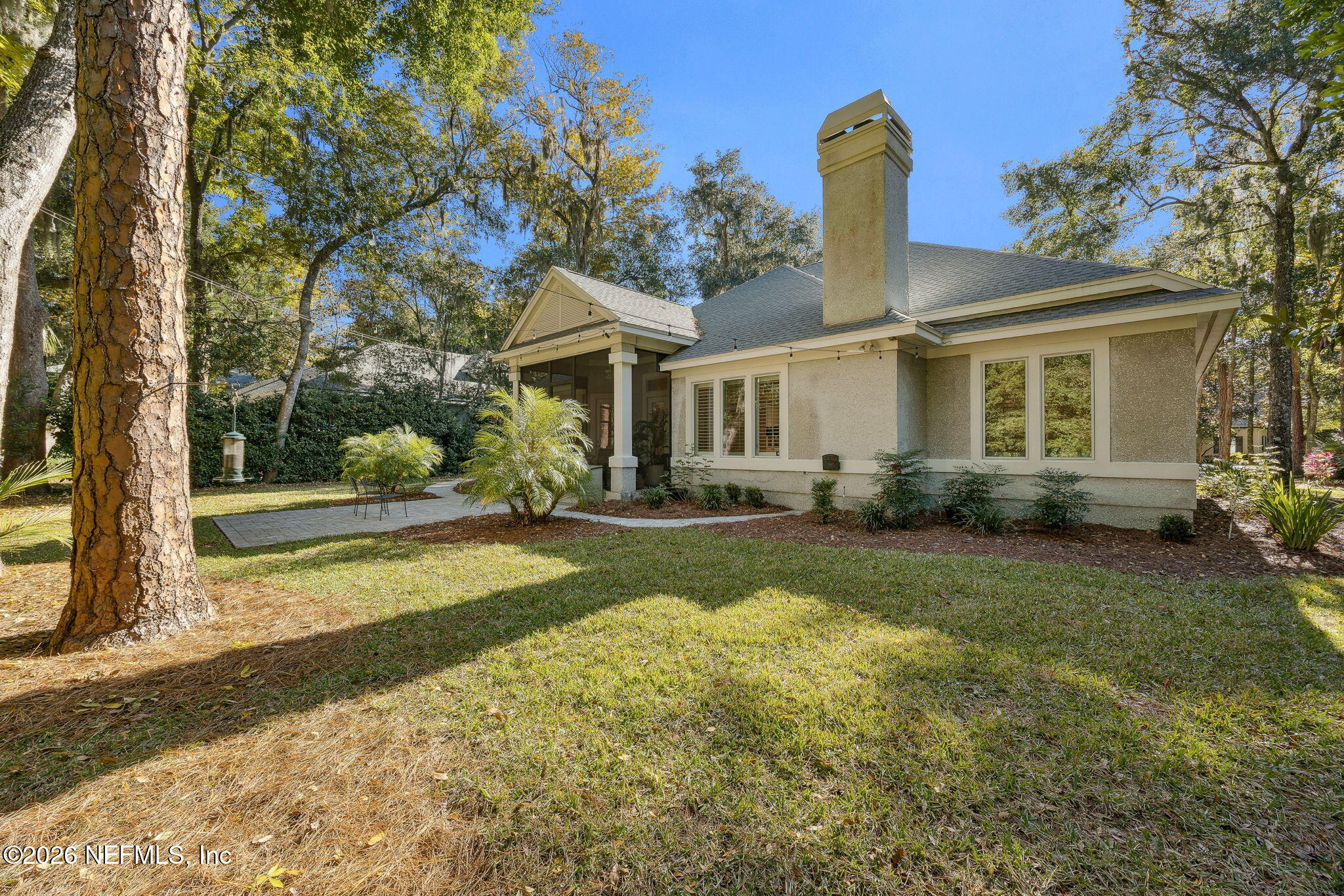 4 MOSS OAKS Drive