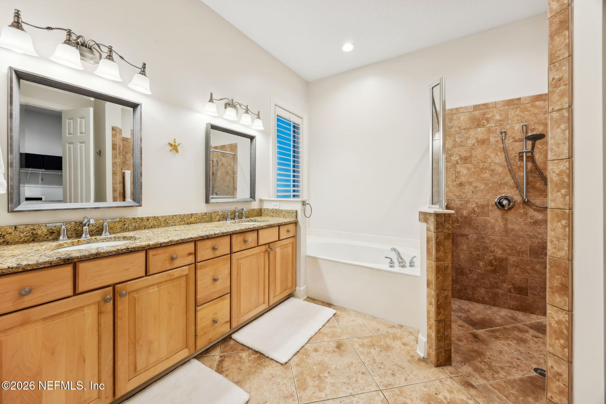 4 MOSS OAKS Drive