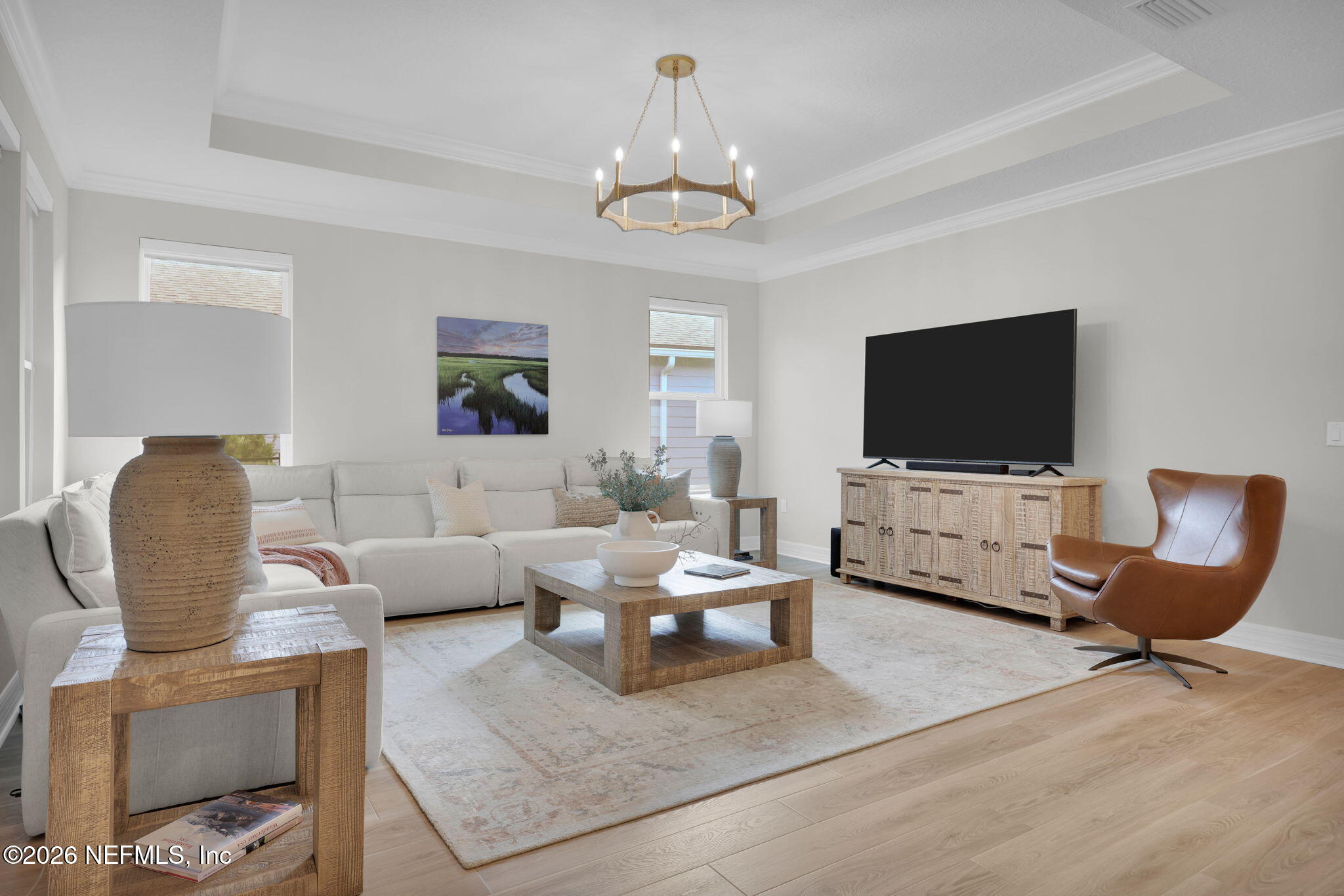 638 CURVED BAY Trail