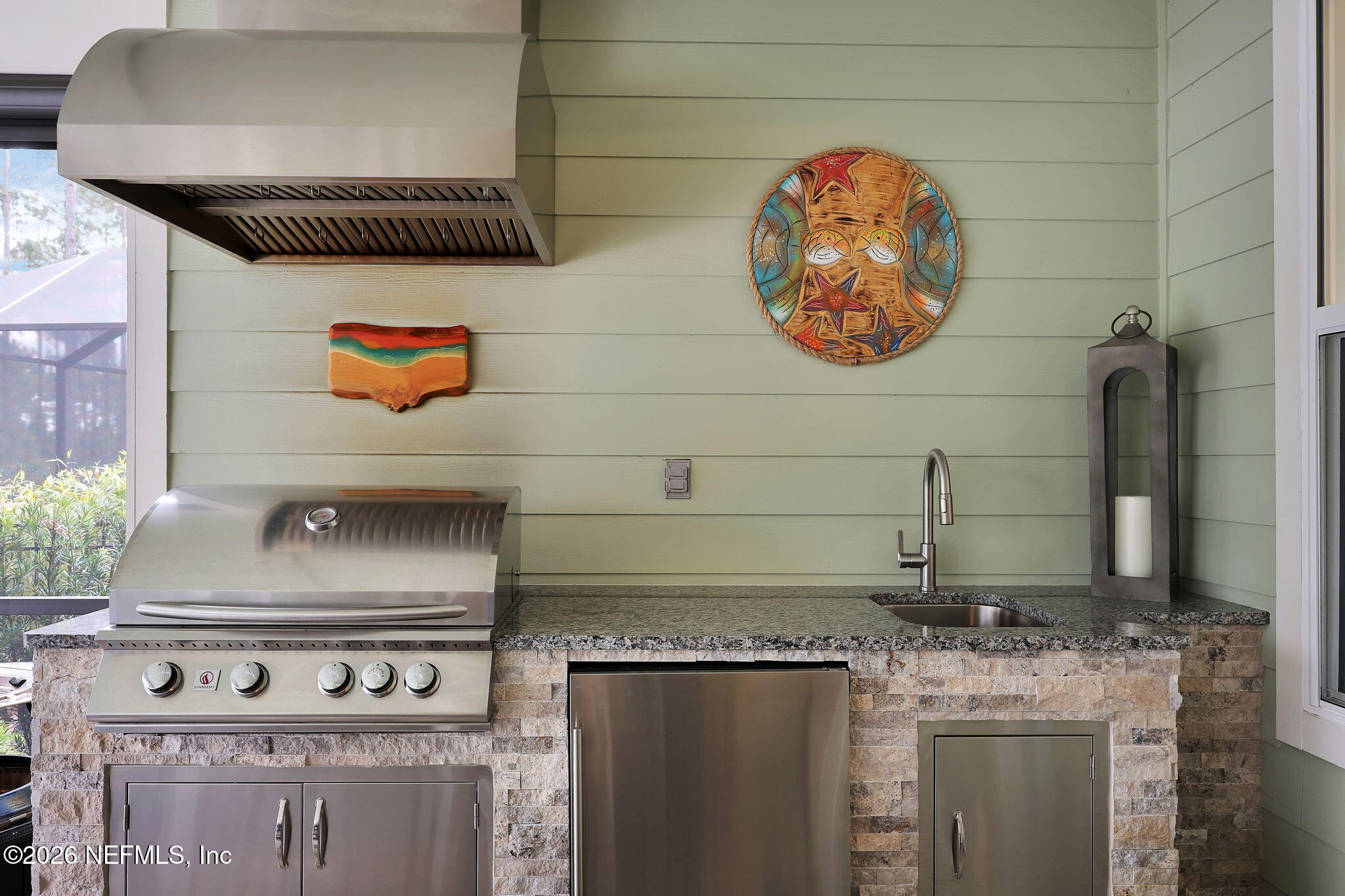 638 CURVED BAY Trail