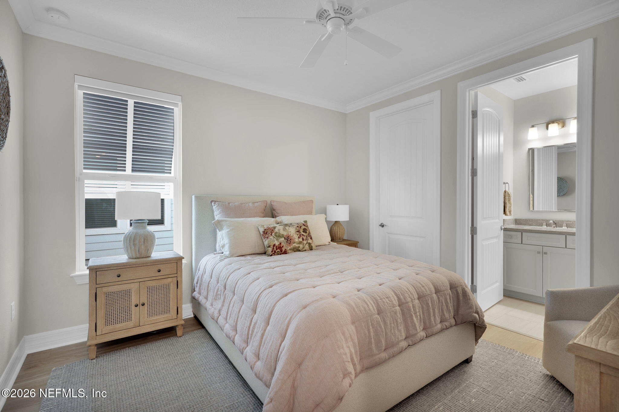 638 CURVED BAY Trail